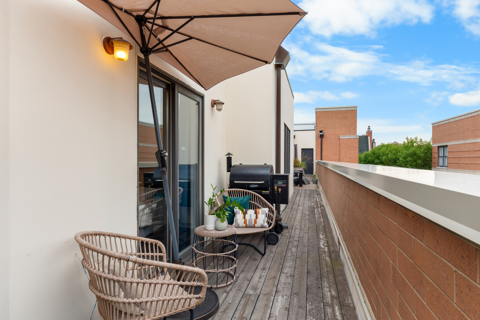 3842 N SOUTHPORT Avenue Unit: L