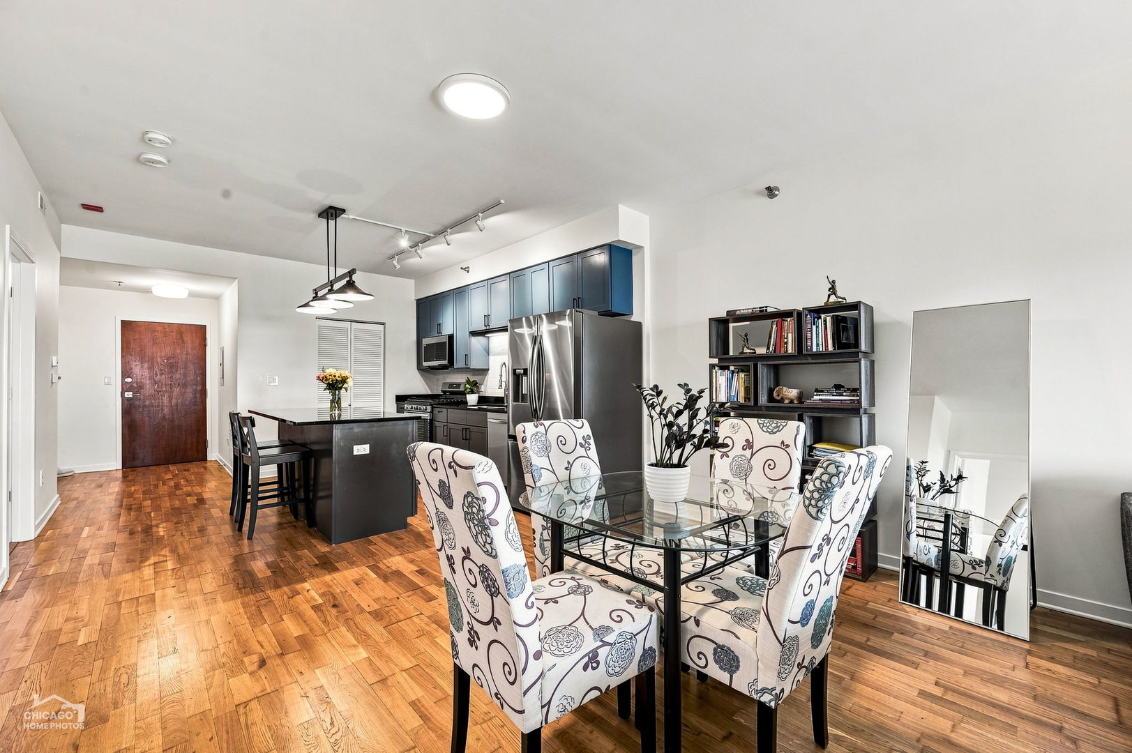 4350 N Broadway Street Unit: 507
