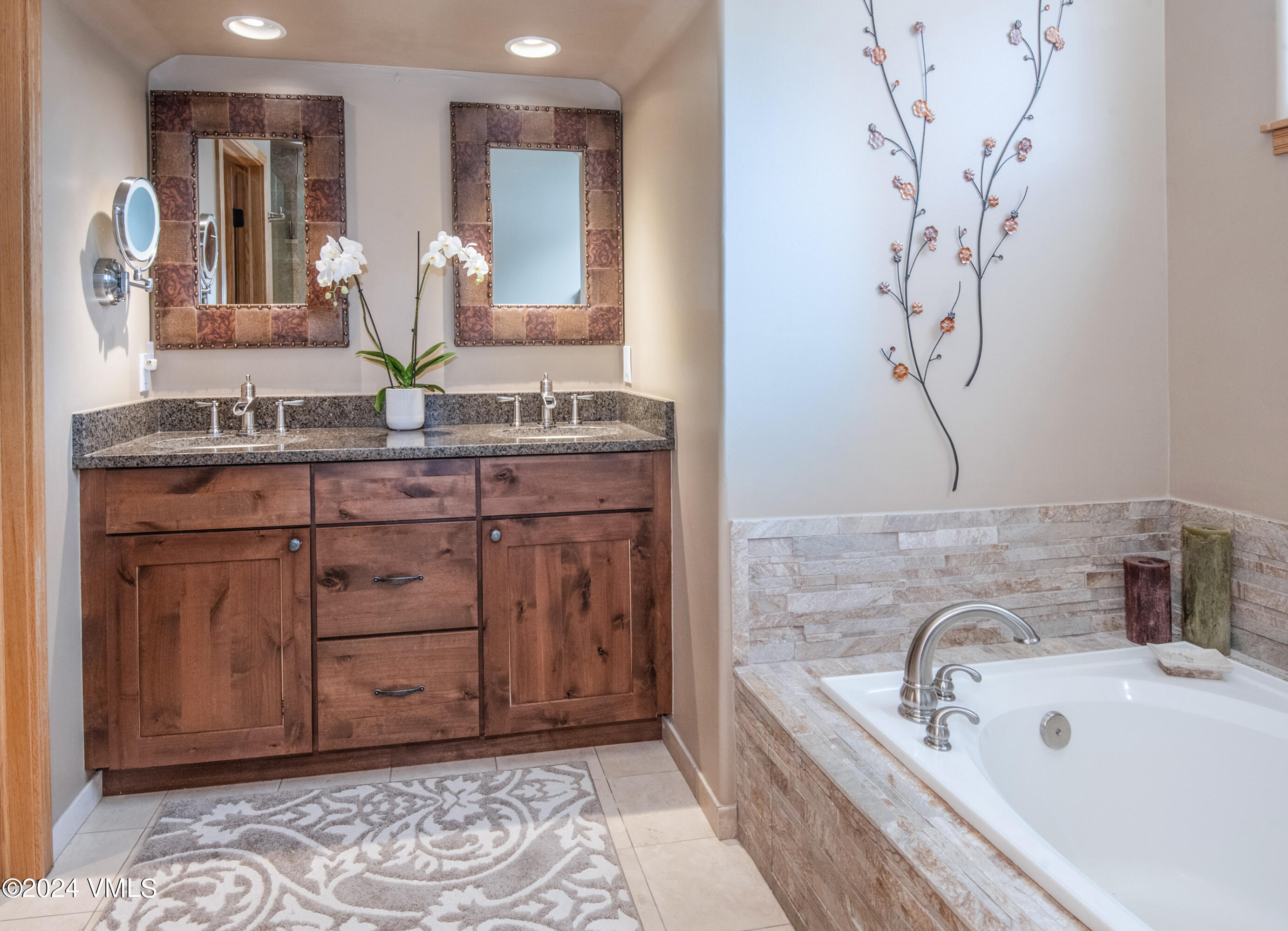 270 Hurd Lane, D-201