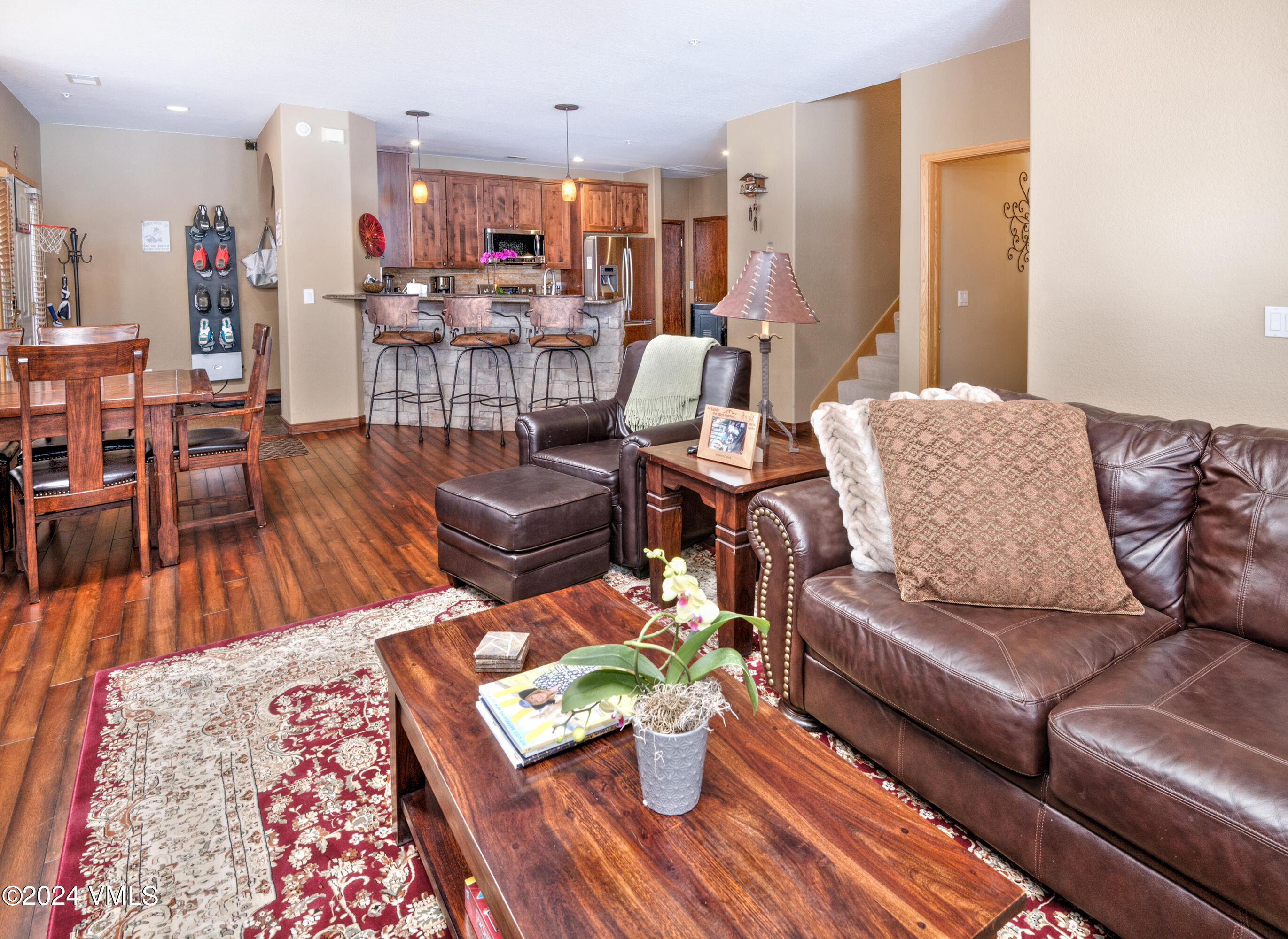 270 Hurd Lane, D-201