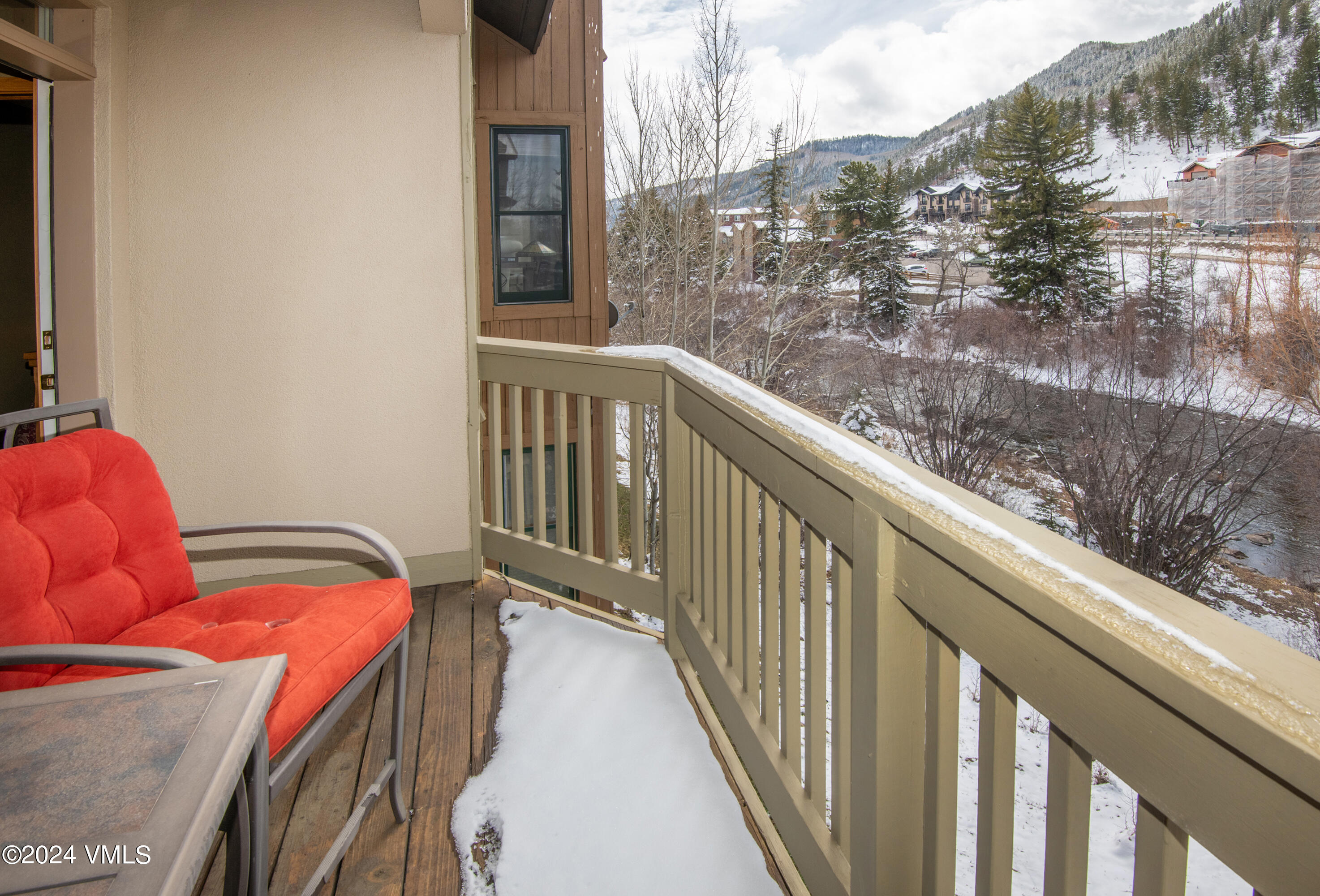 270 Hurd Lane, D-201