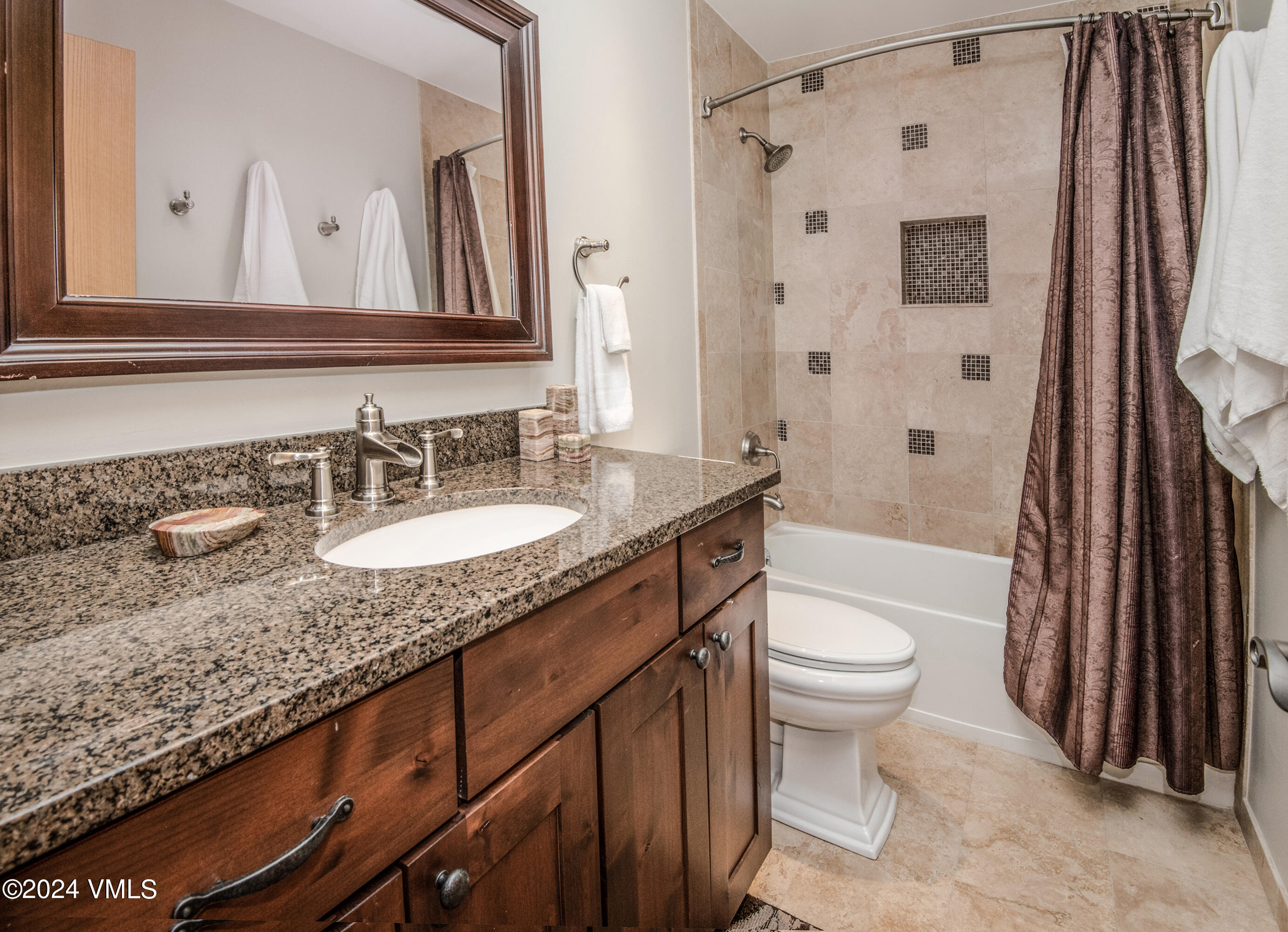 270 Hurd Lane, D-201