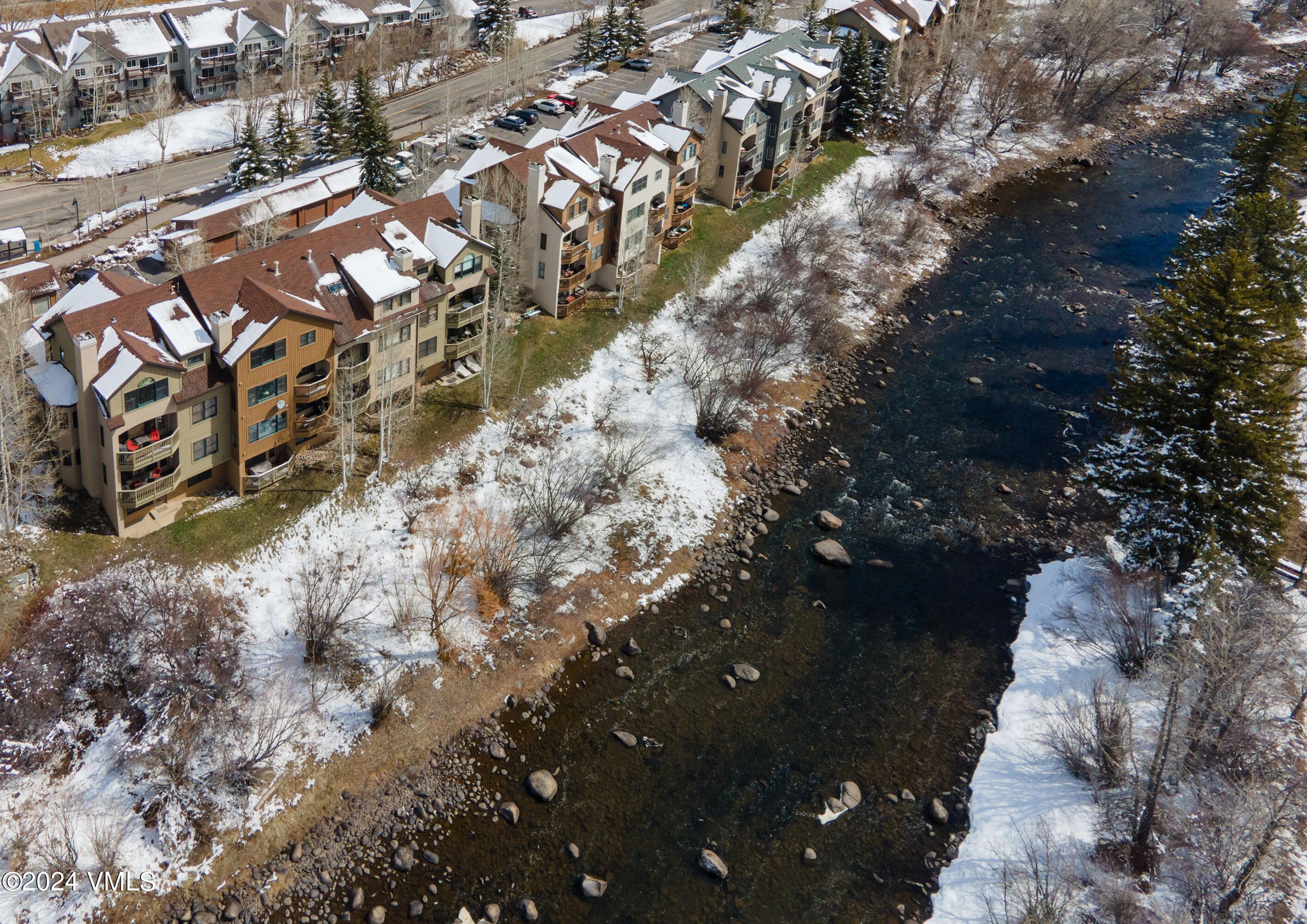 270 Hurd Lane, D-201