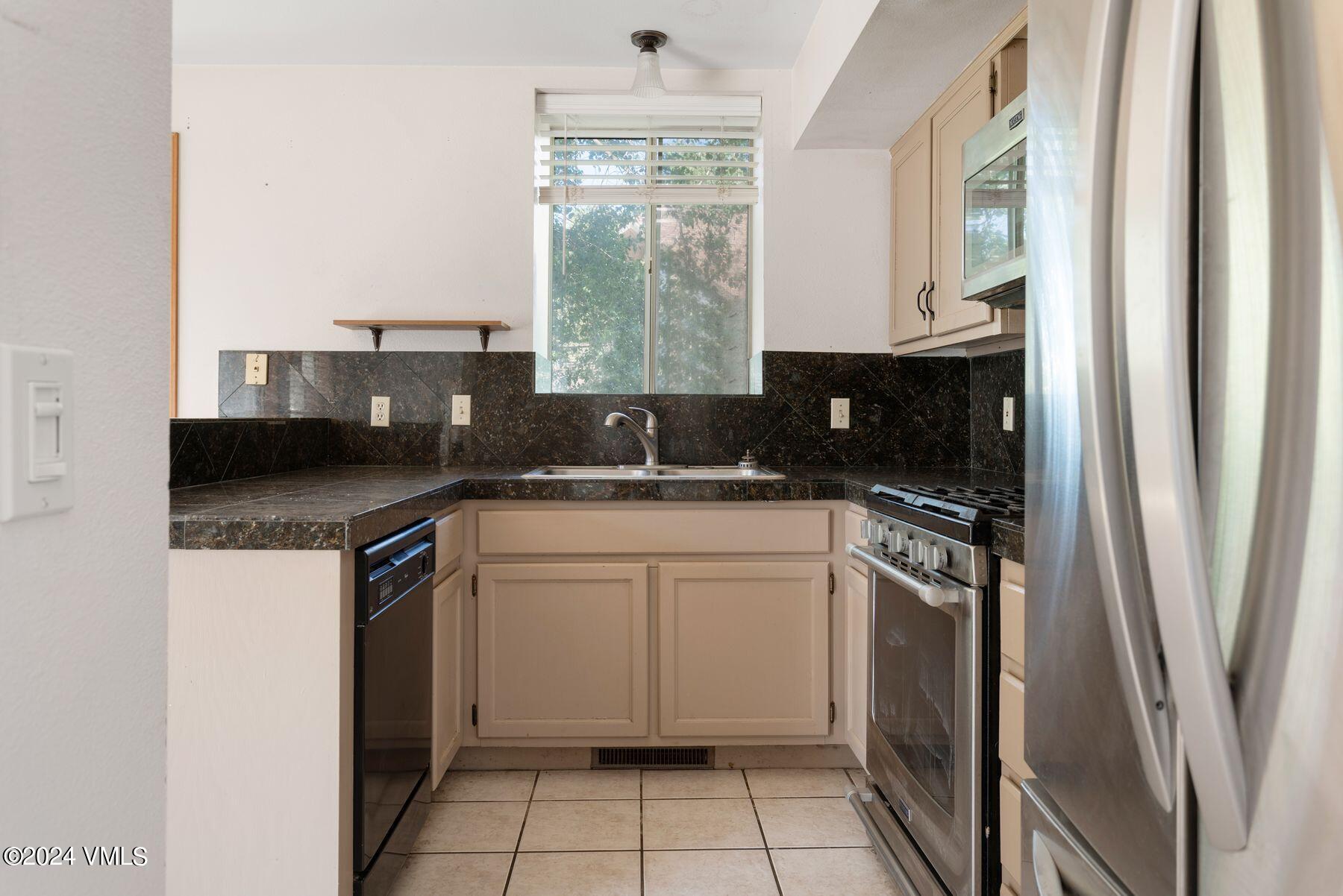 2530 Old Trail Road, 1