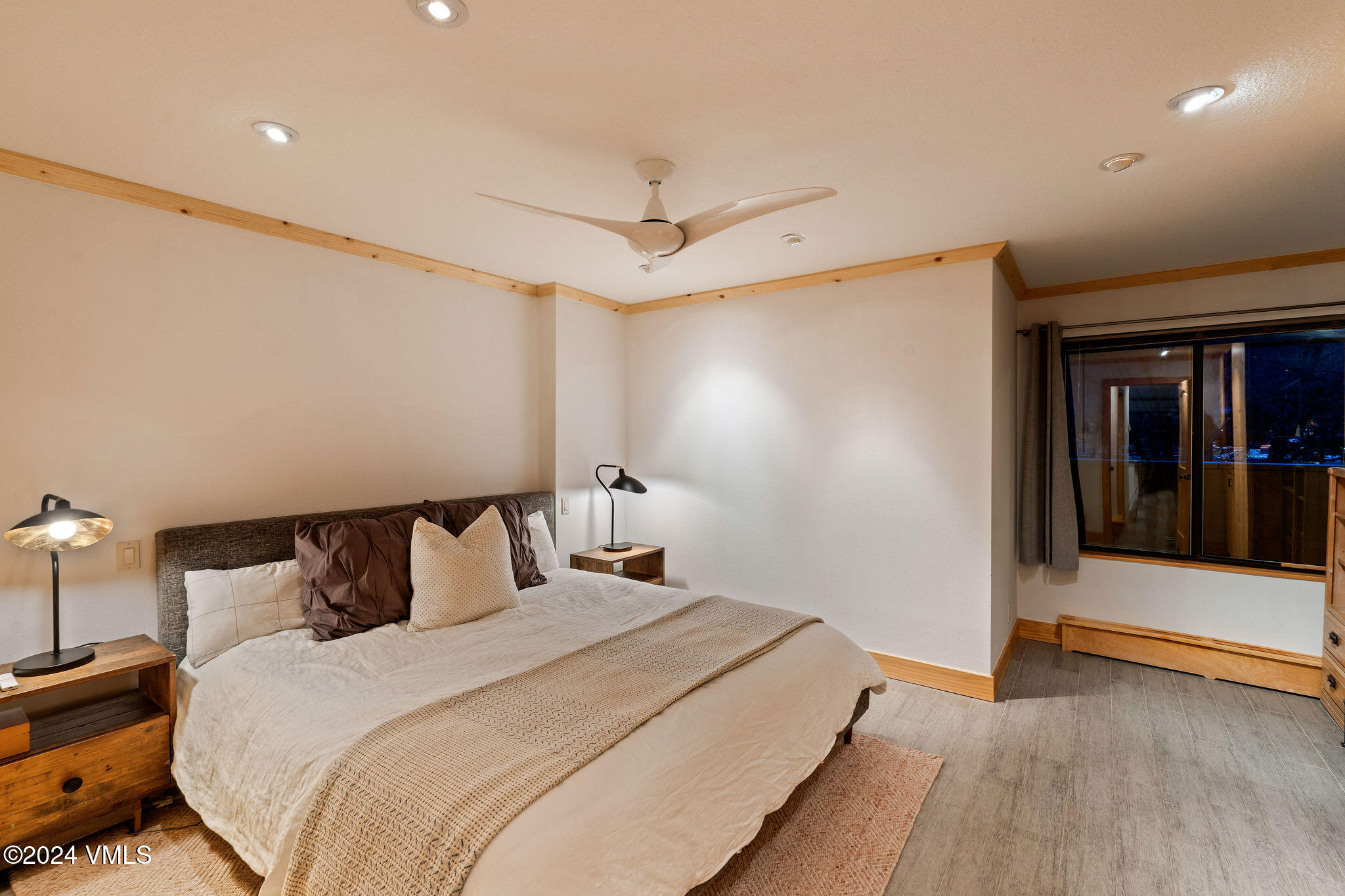 137 Benchmark Road, 219