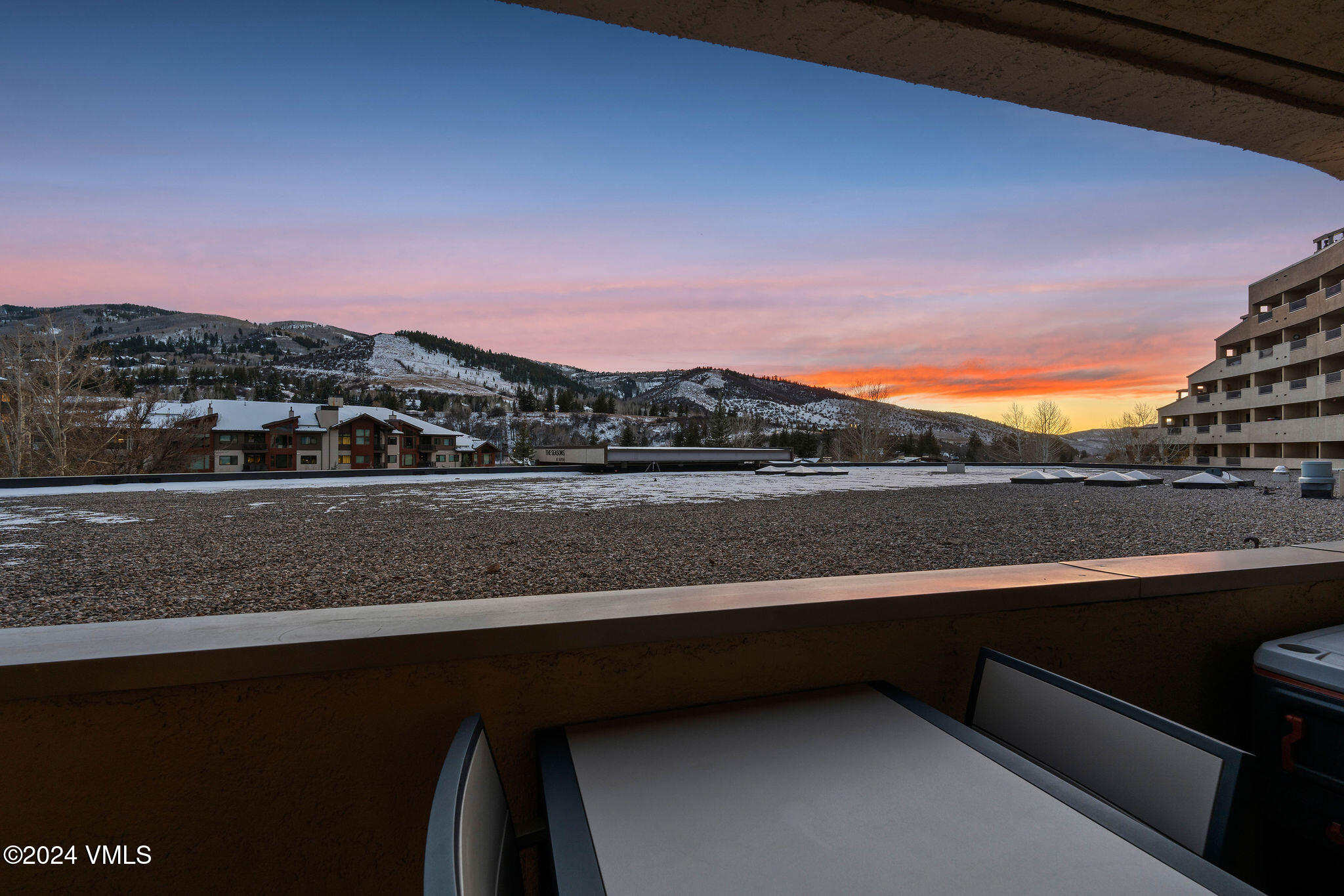 137 Benchmark Road, 219