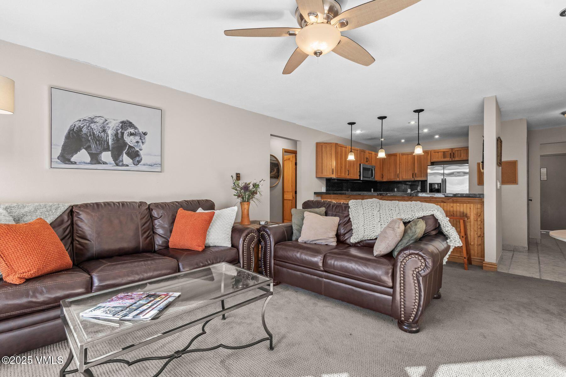 288 W Beaver Creek Boulevard, J-3