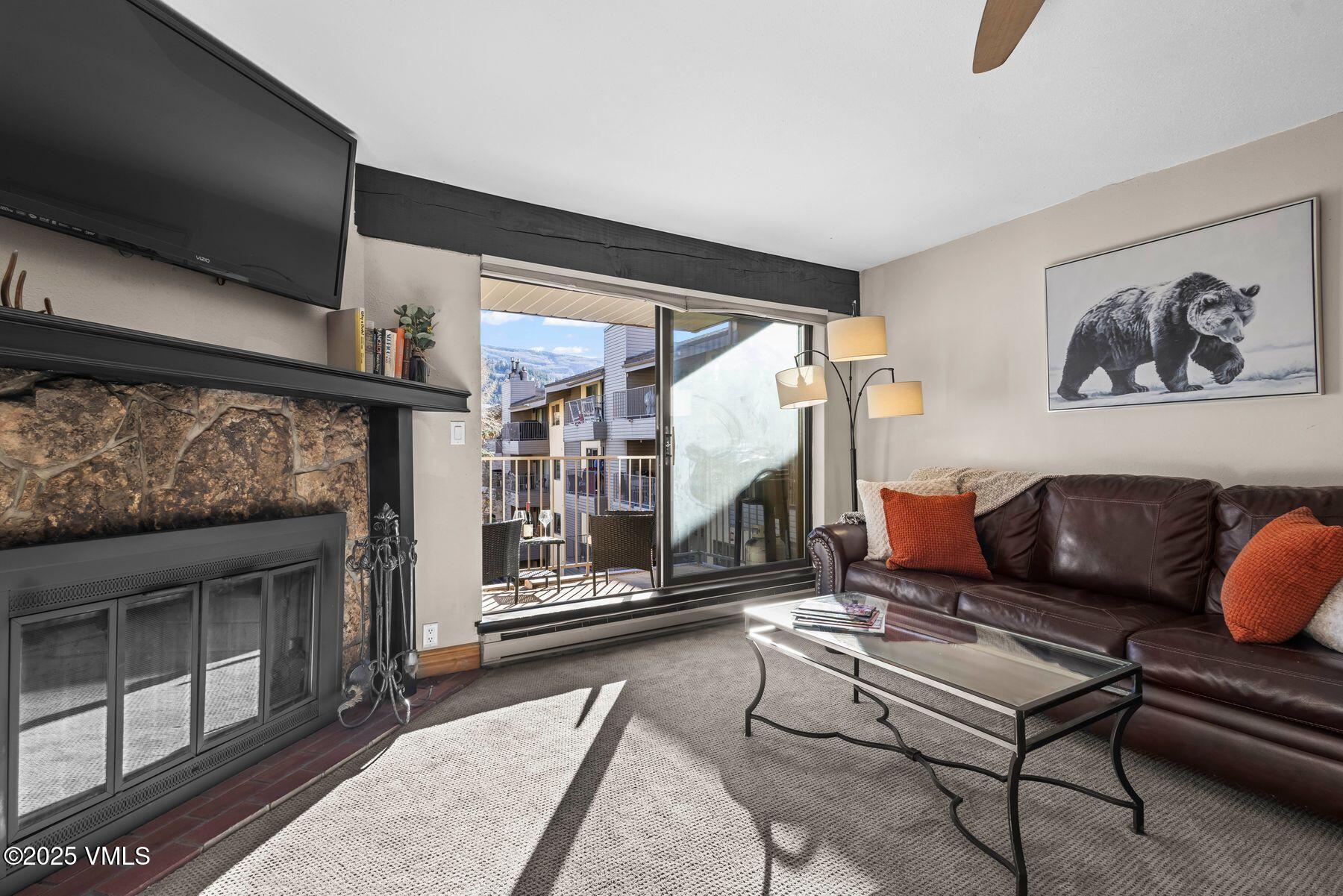 288 W Beaver Creek Boulevard, J-3