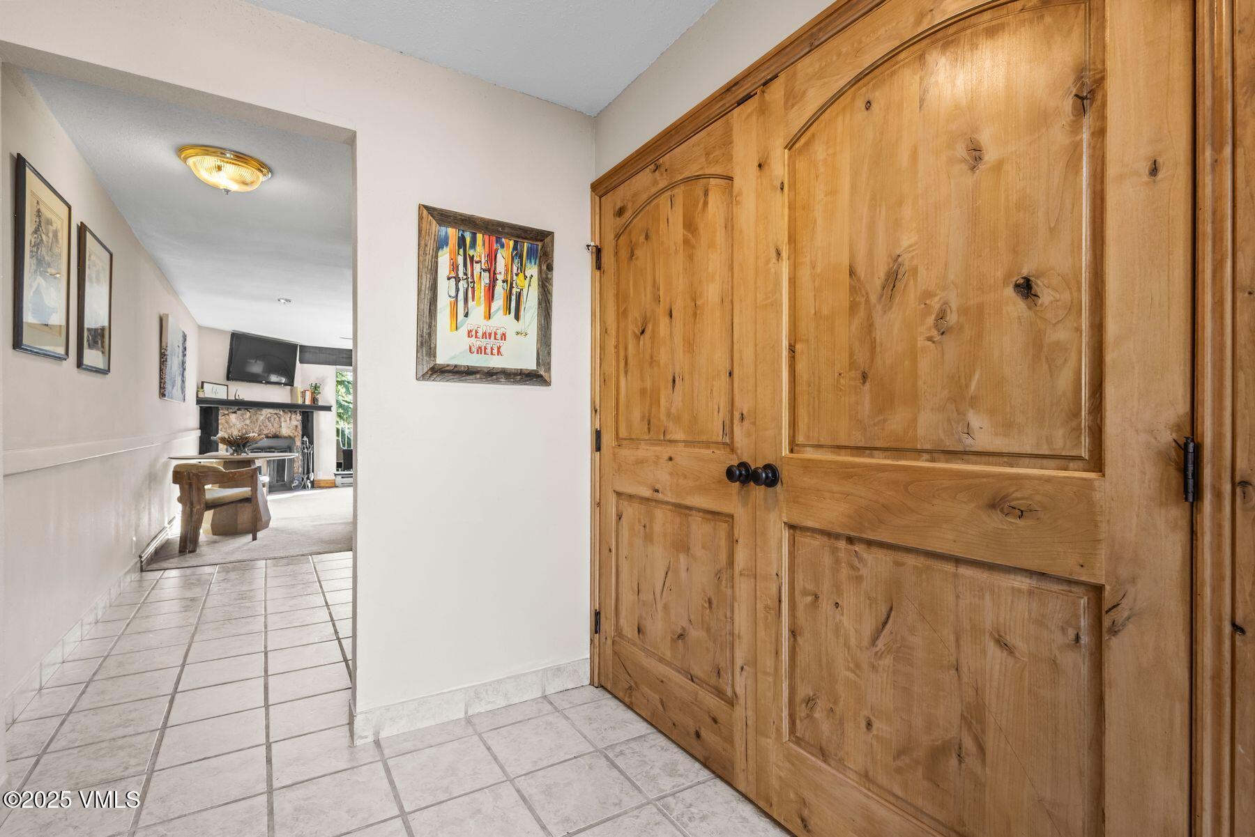 288 W Beaver Creek Boulevard, J-3