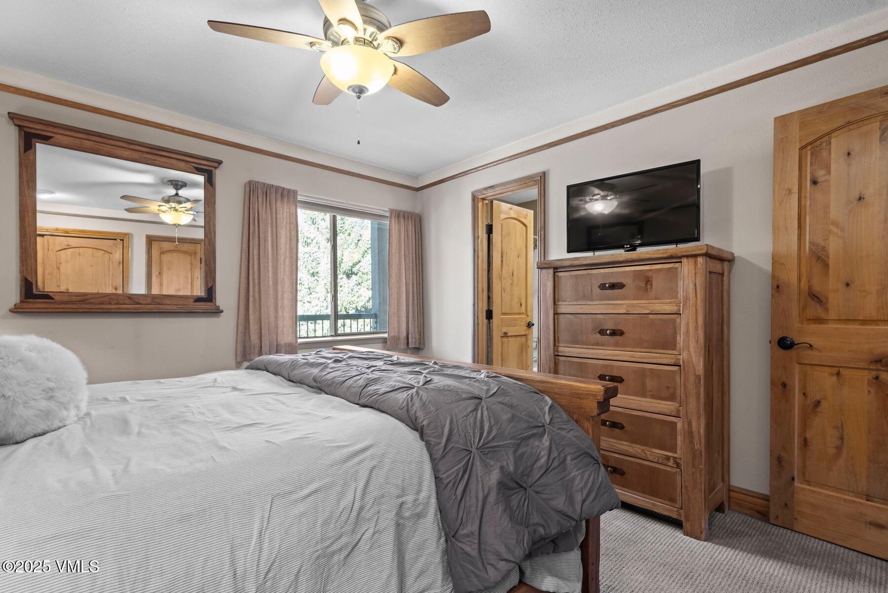 288 W Beaver Creek Boulevard, J-3