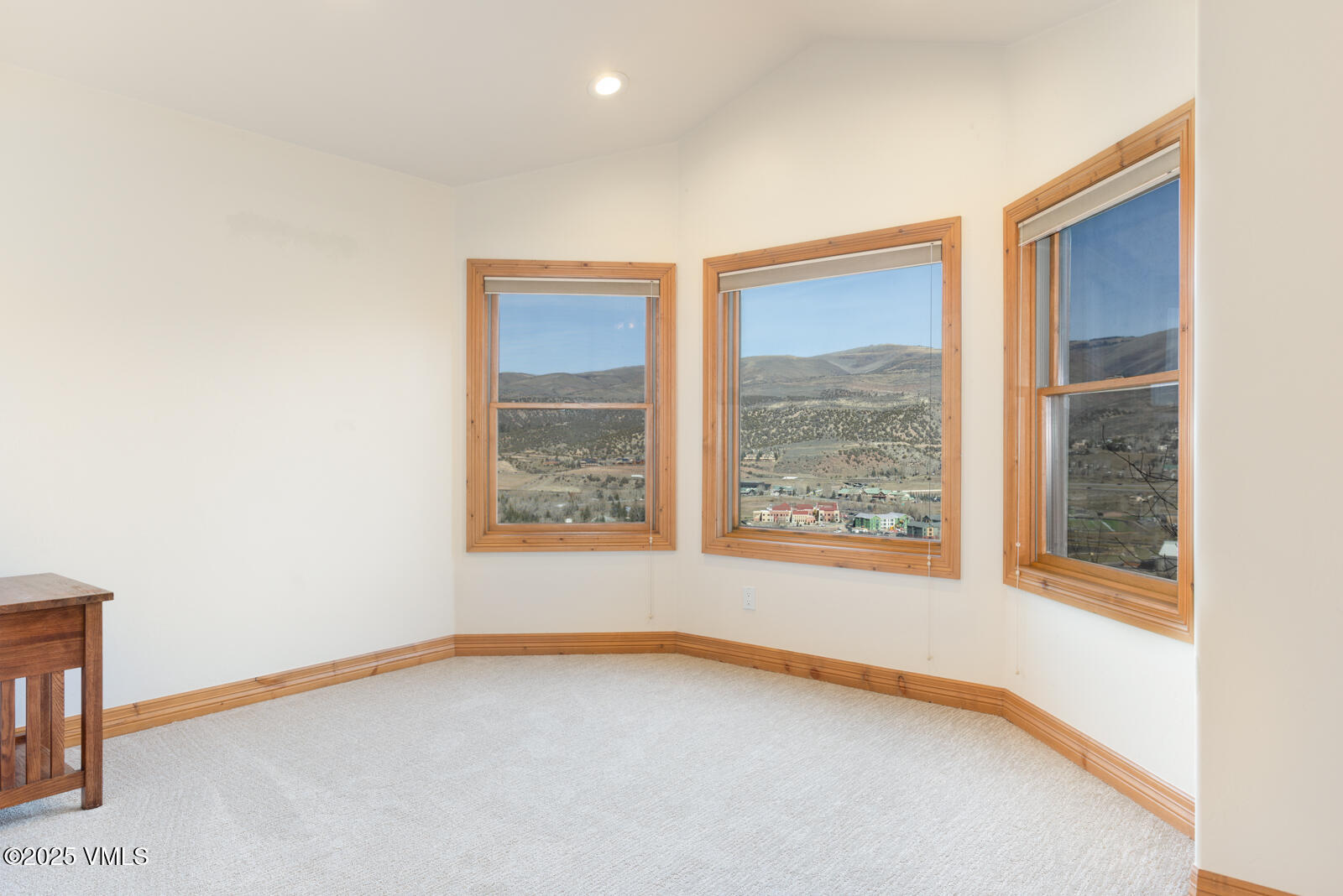 153 Hummingbird Trail