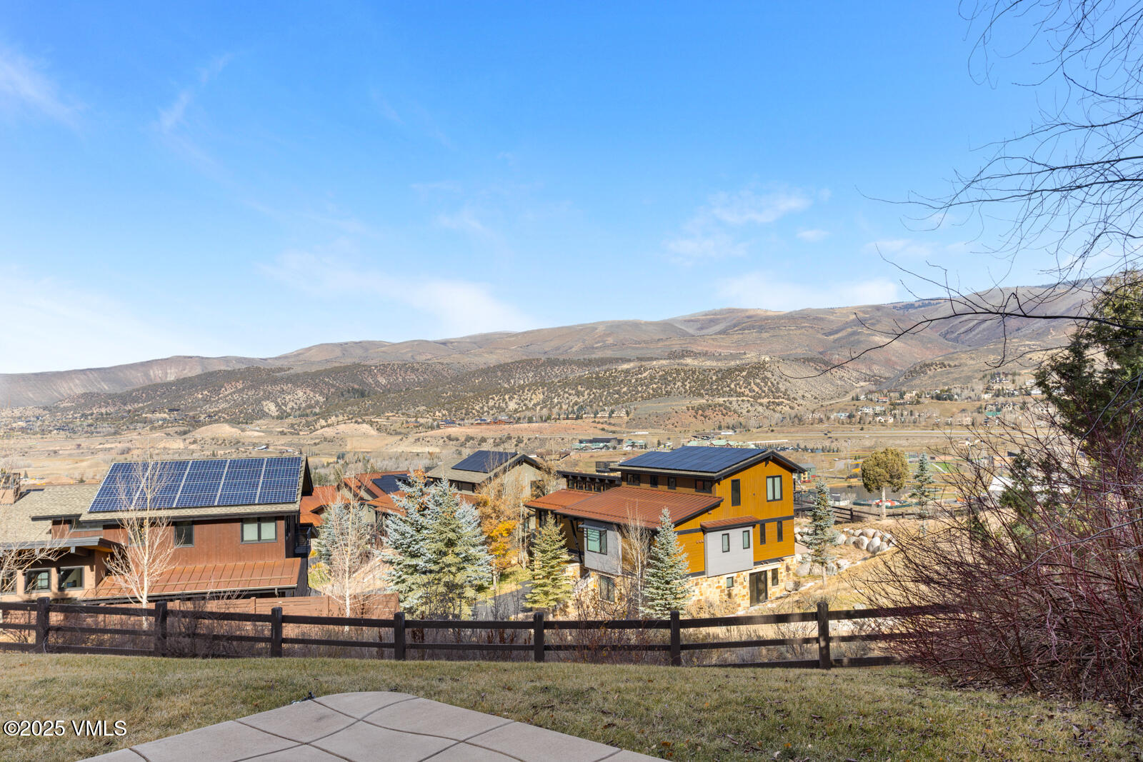 153 Hummingbird Trail