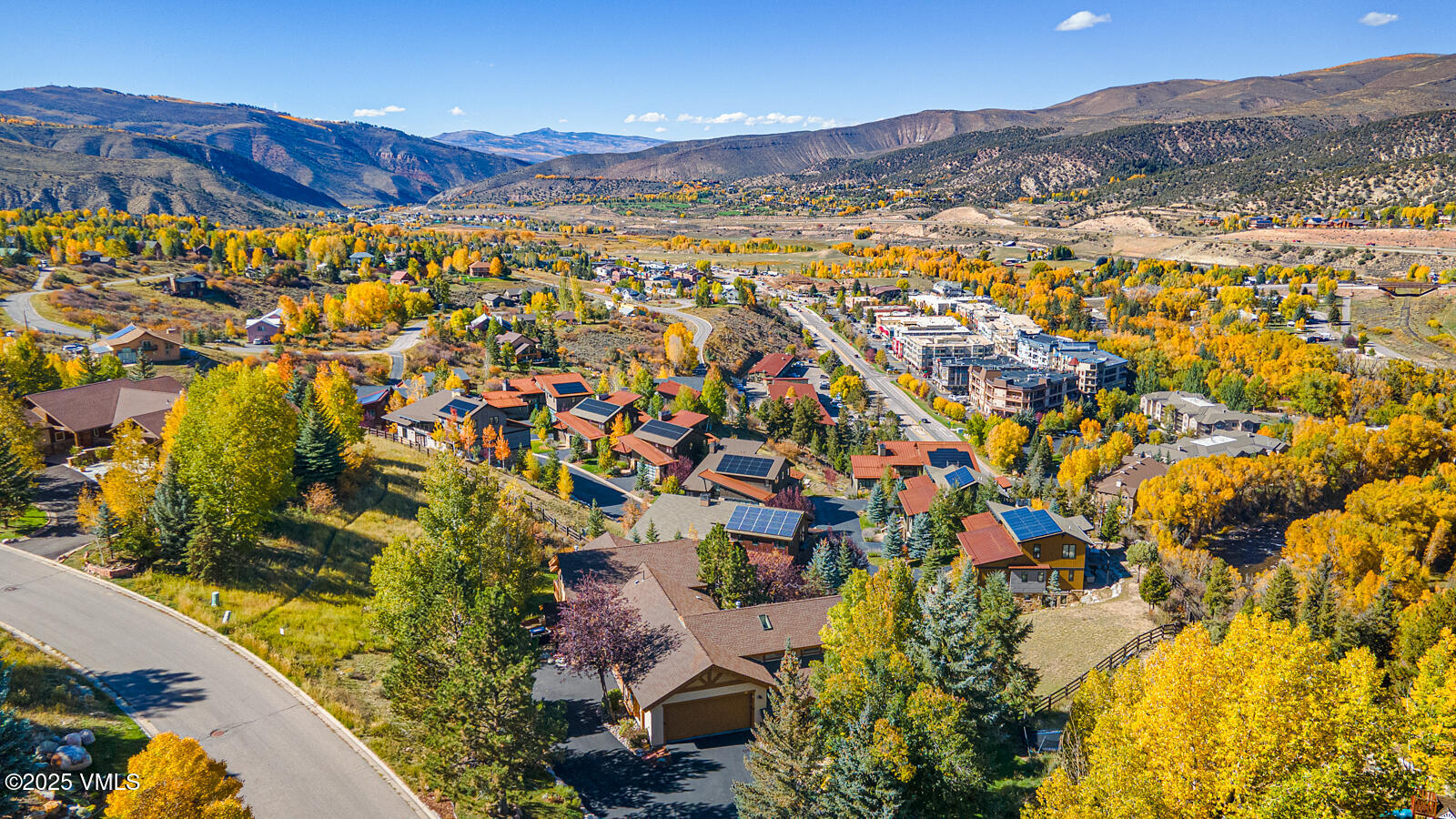 153 Hummingbird Trail