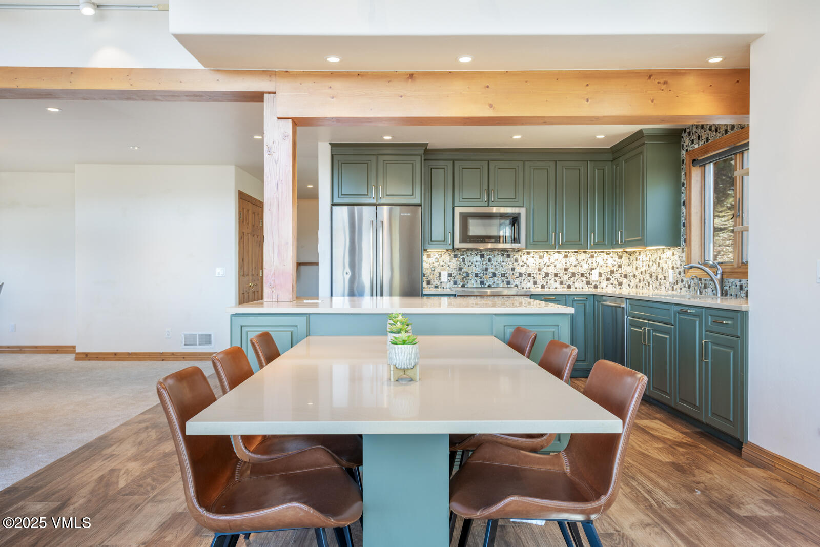 153 Hummingbird Trail