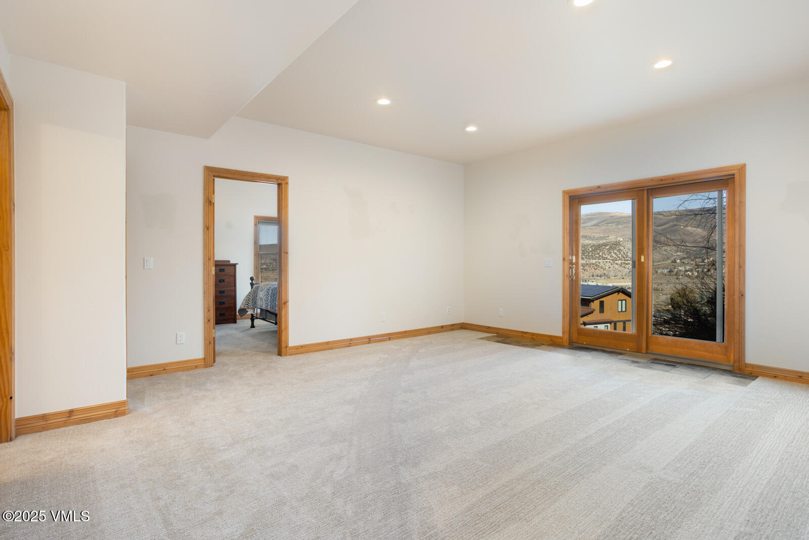 153 Hummingbird Trail