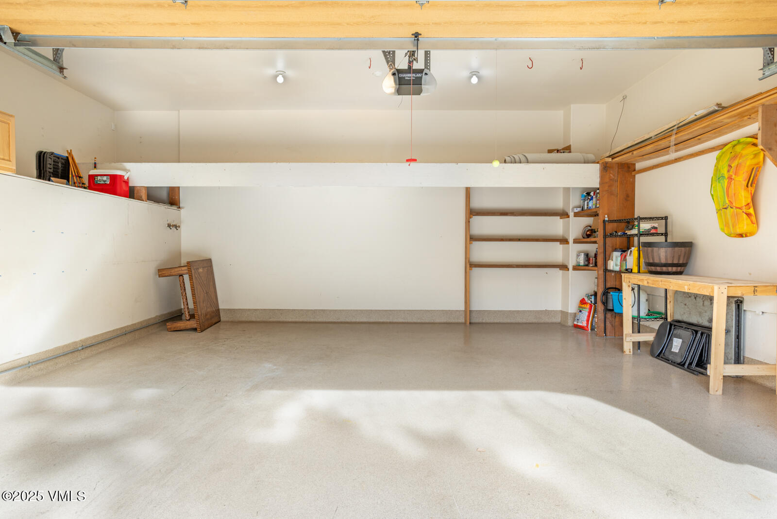 153 Hummingbird Trail