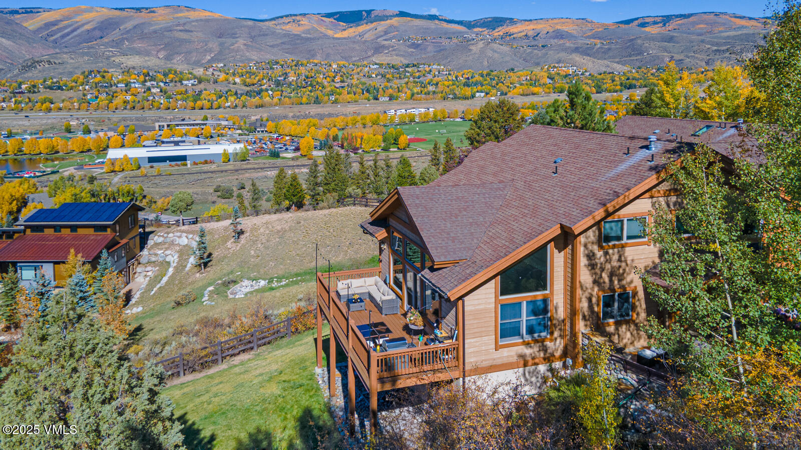 153 Hummingbird Trail