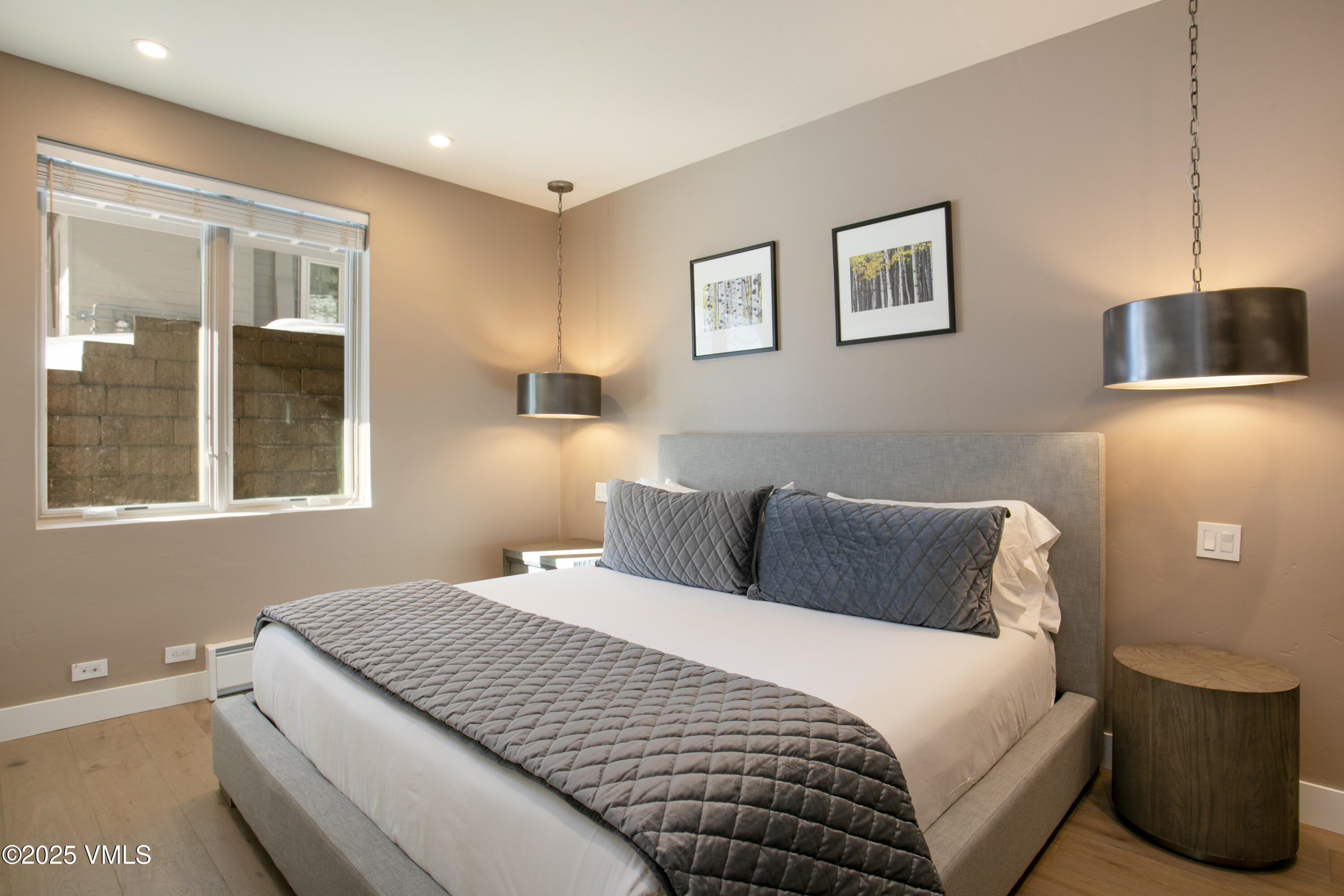 605 N Frontage Road 14A