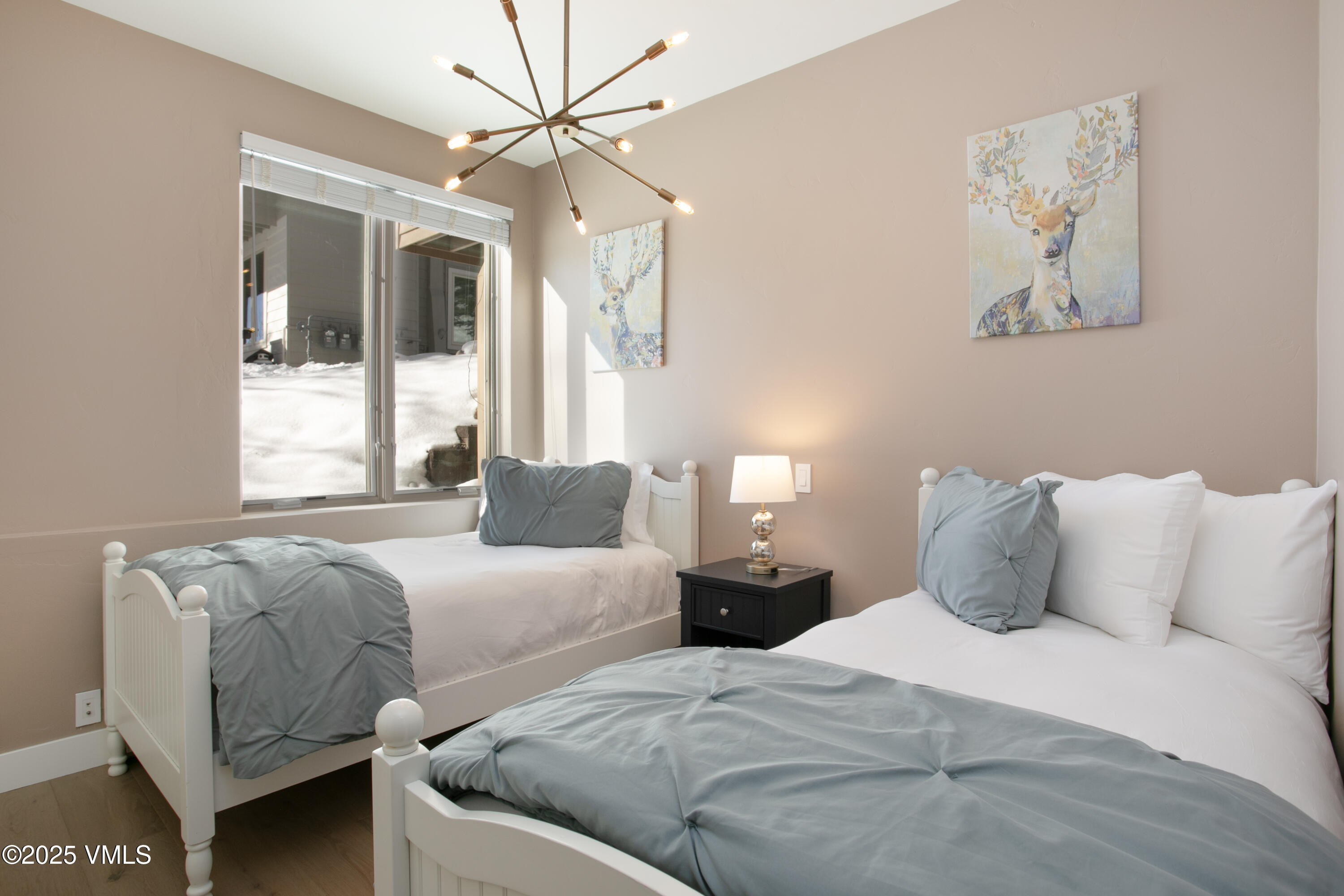 605 N Frontage Road 14A