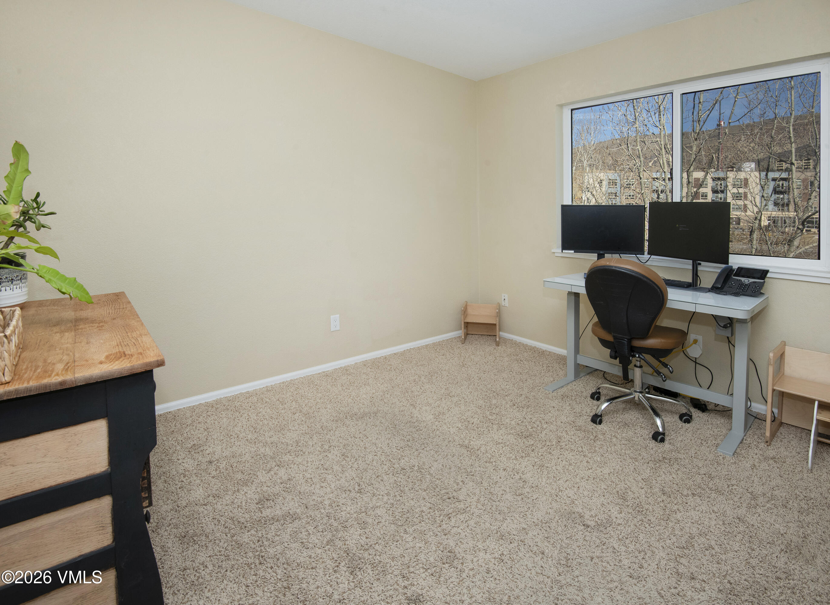 5011 Eaglebend Drive