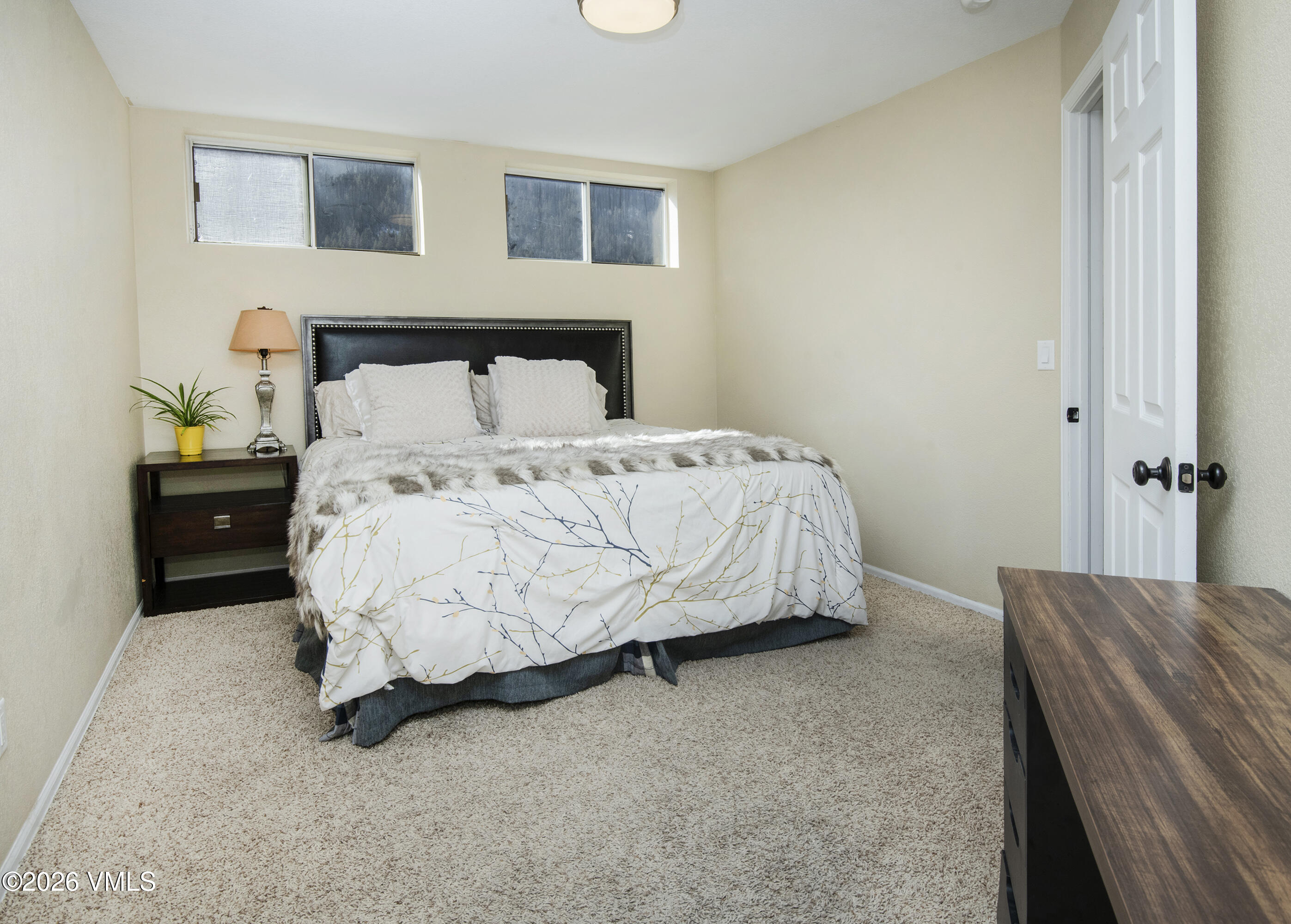 5011 Eaglebend Drive