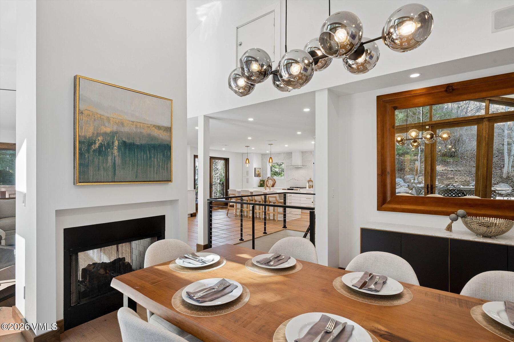 2614 Larkspur Lane W