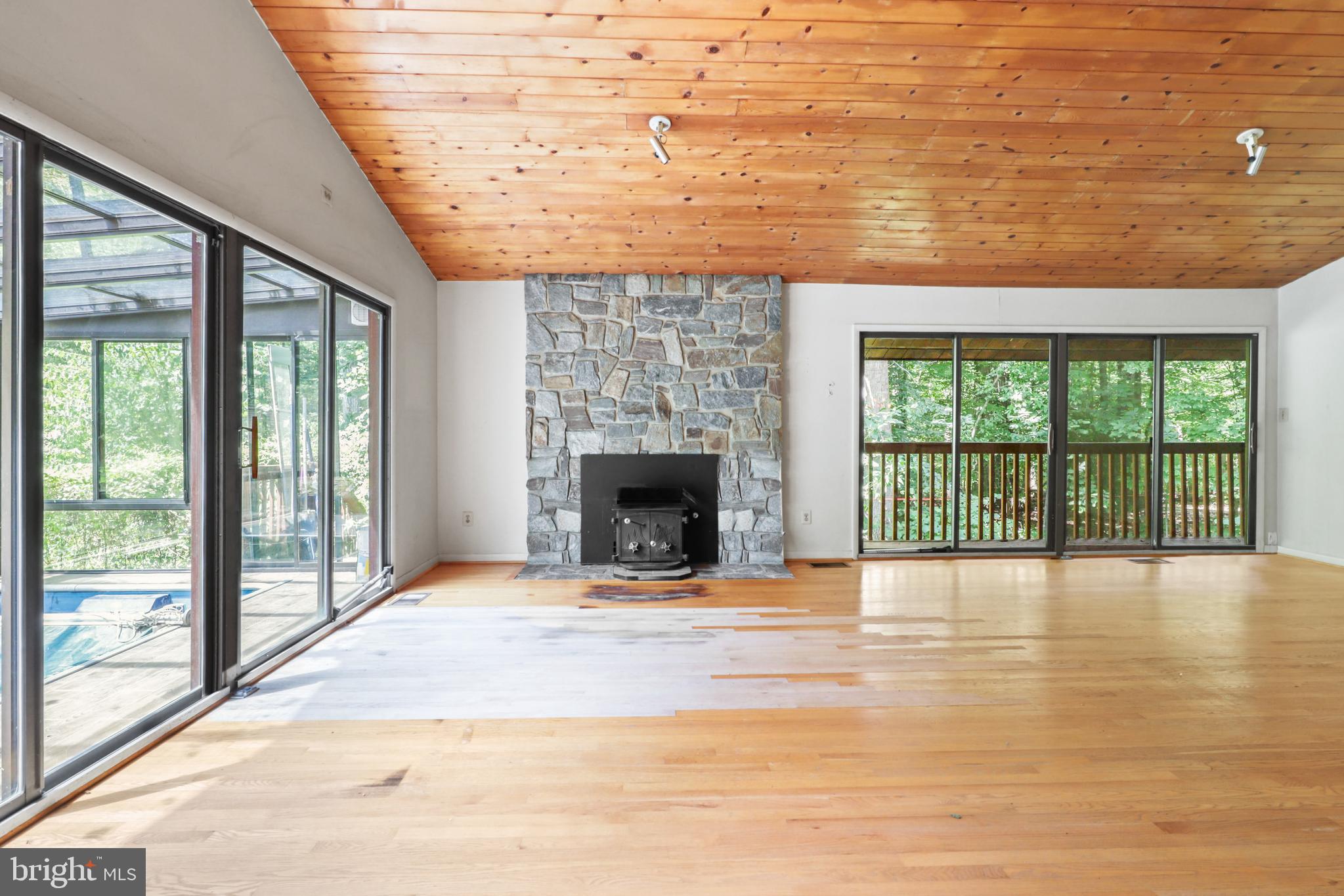 8301 KNIGHTS FOREST DRIVE