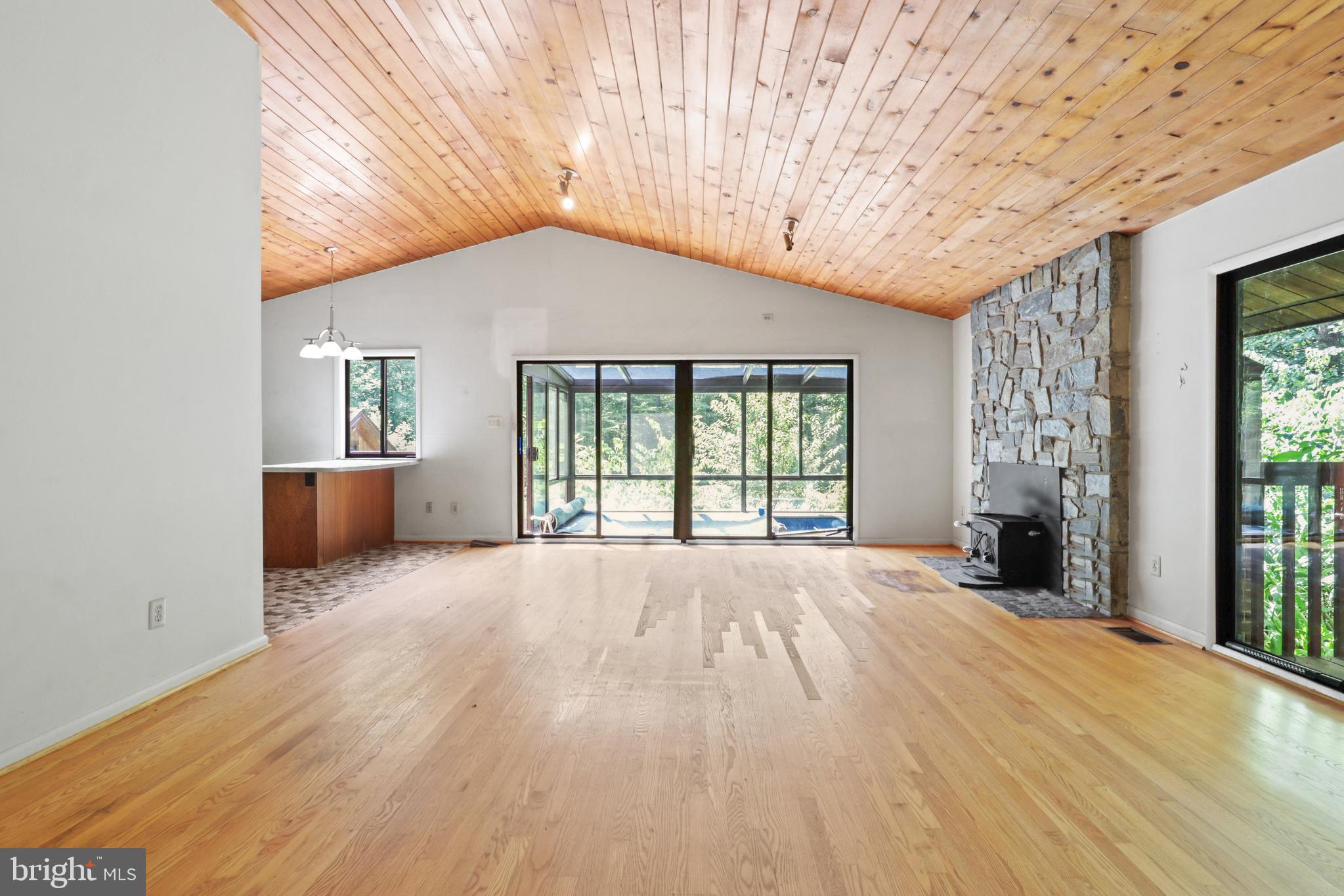 8301 KNIGHTS FOREST DRIVE