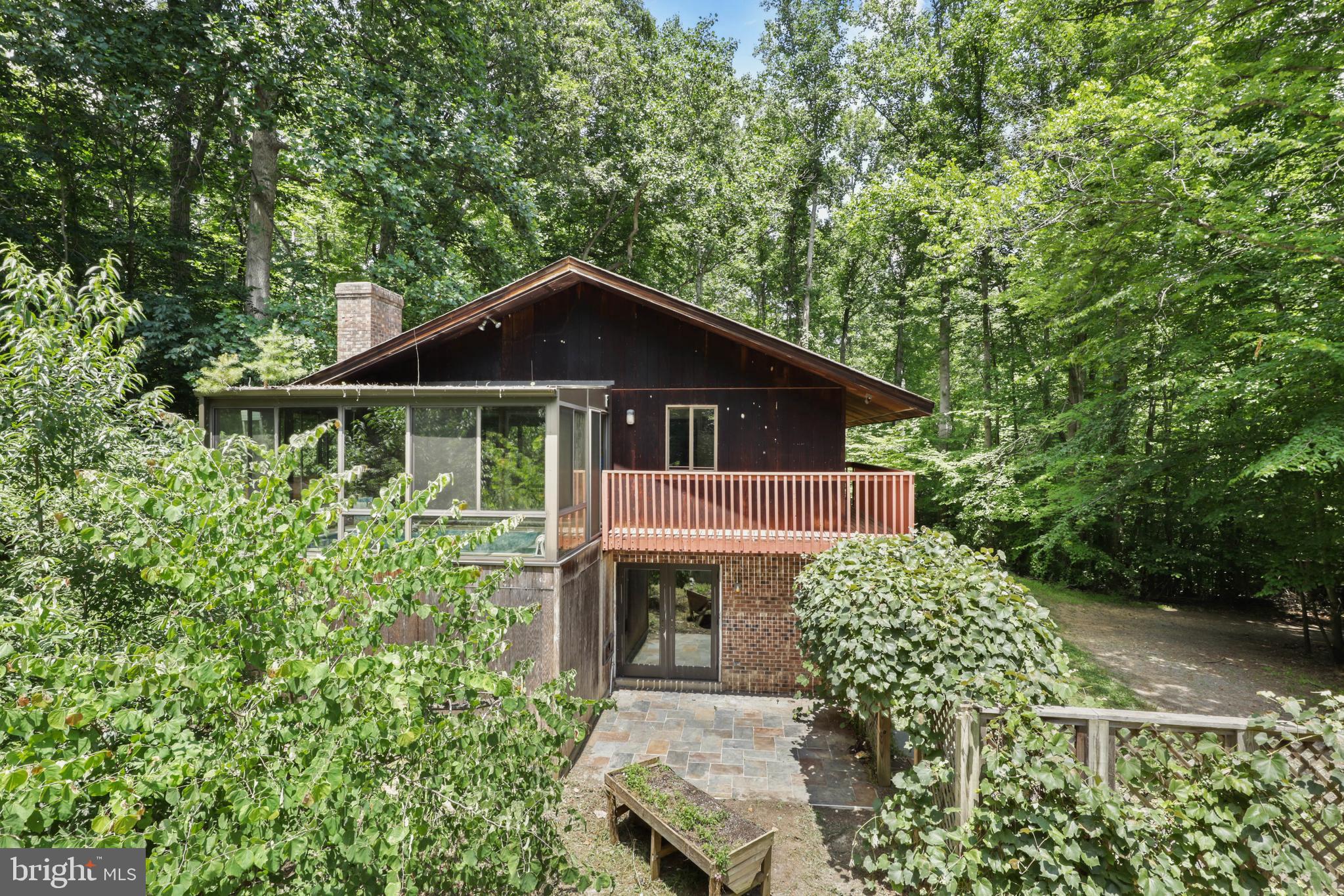 8301 KNIGHTS FOREST DRIVE