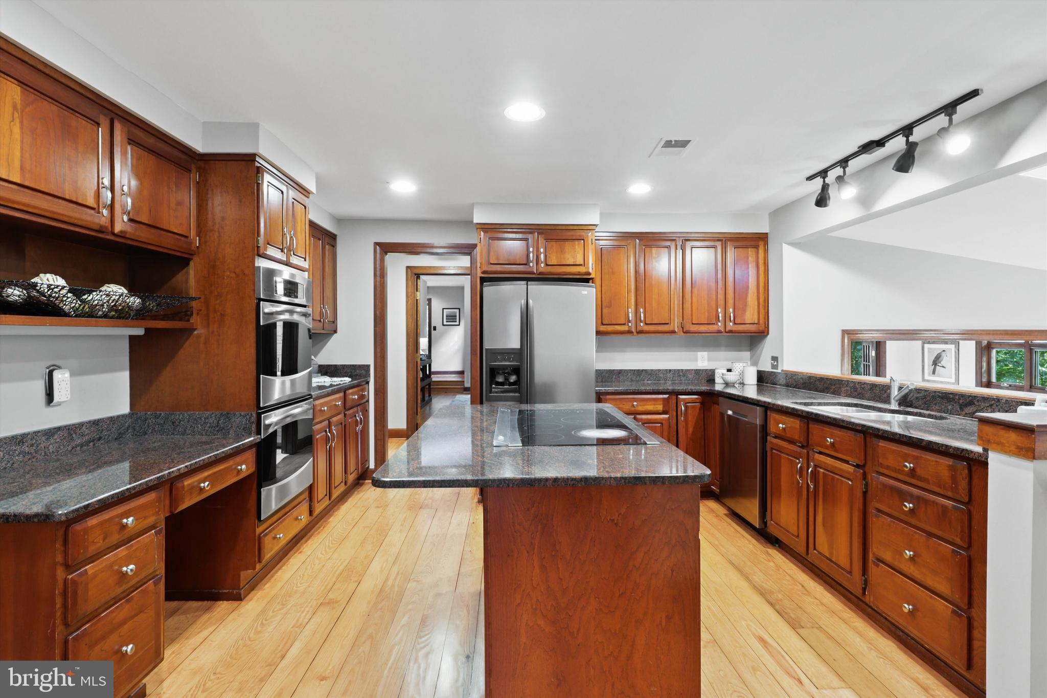 7179 CLIFTON ROAD