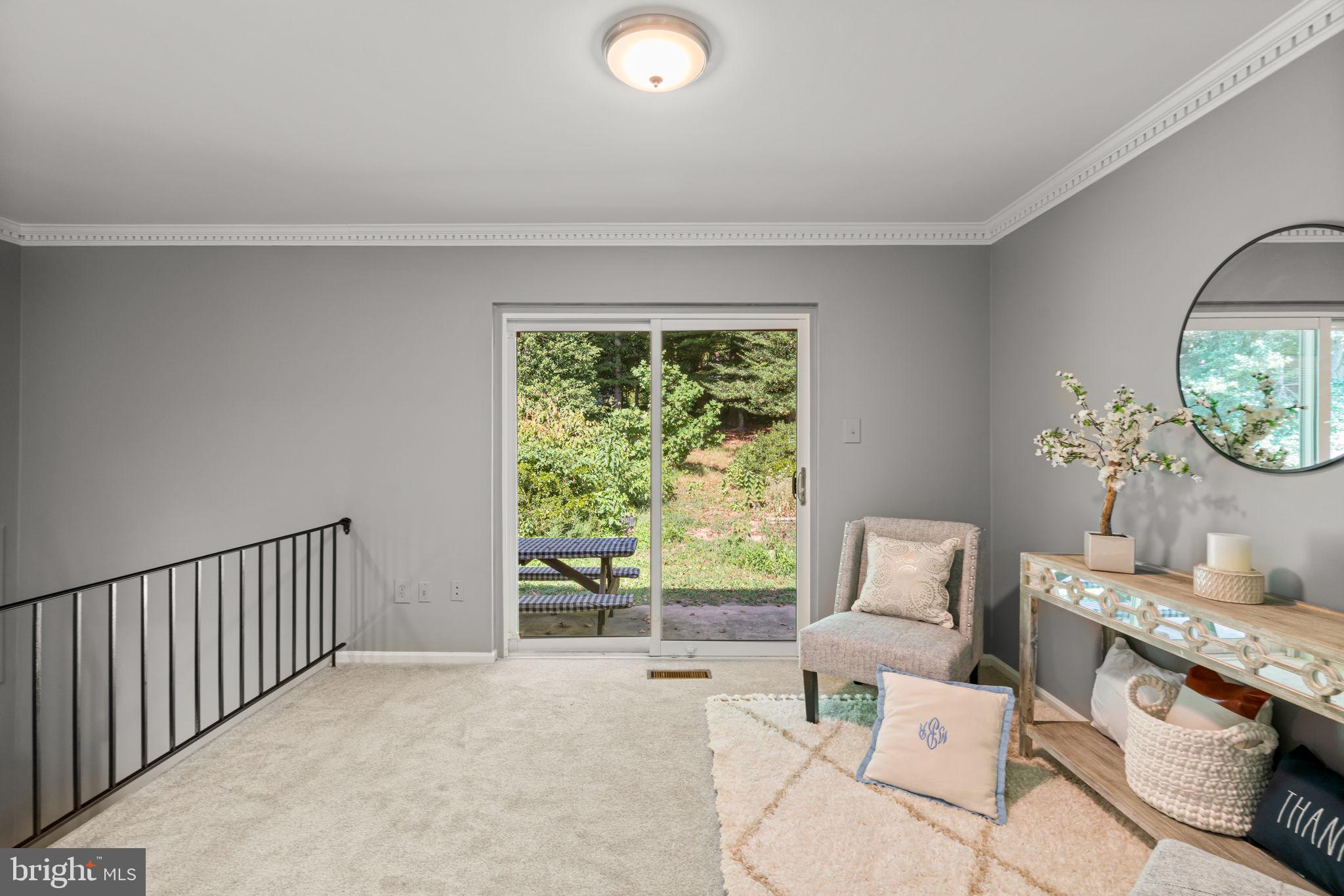 5126 Lavery COURT