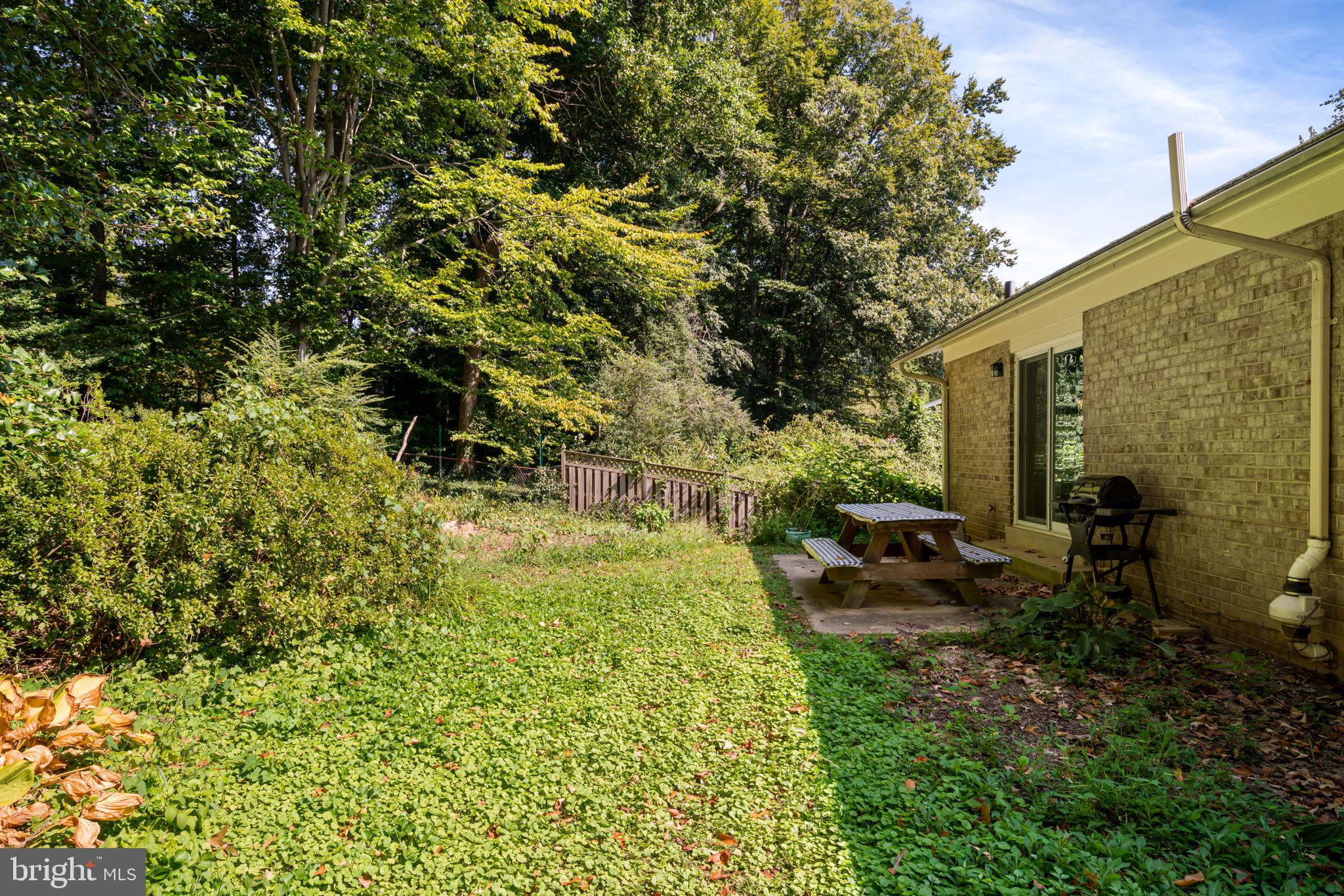 5126 Lavery COURT