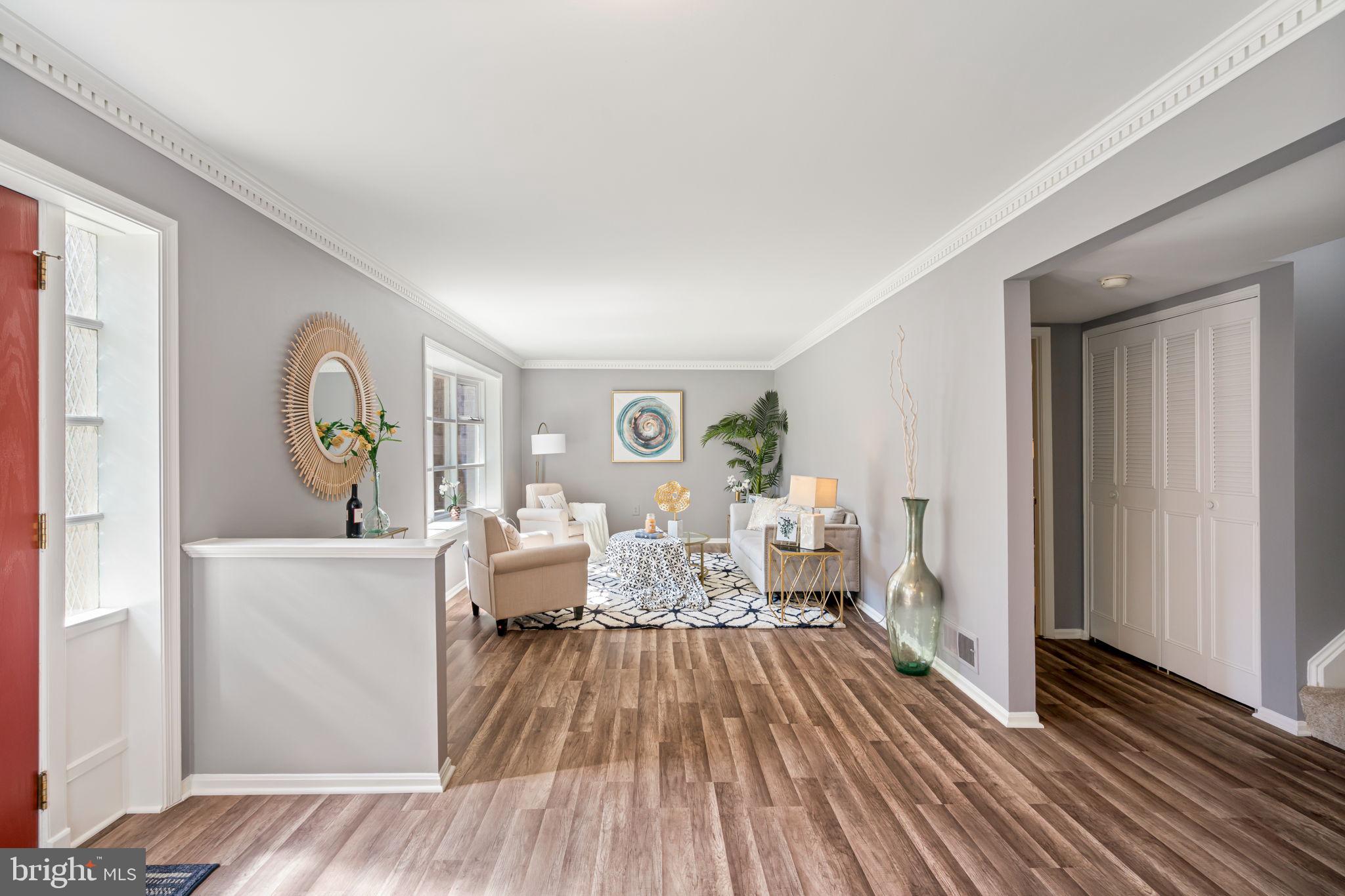 5126 Lavery COURT
