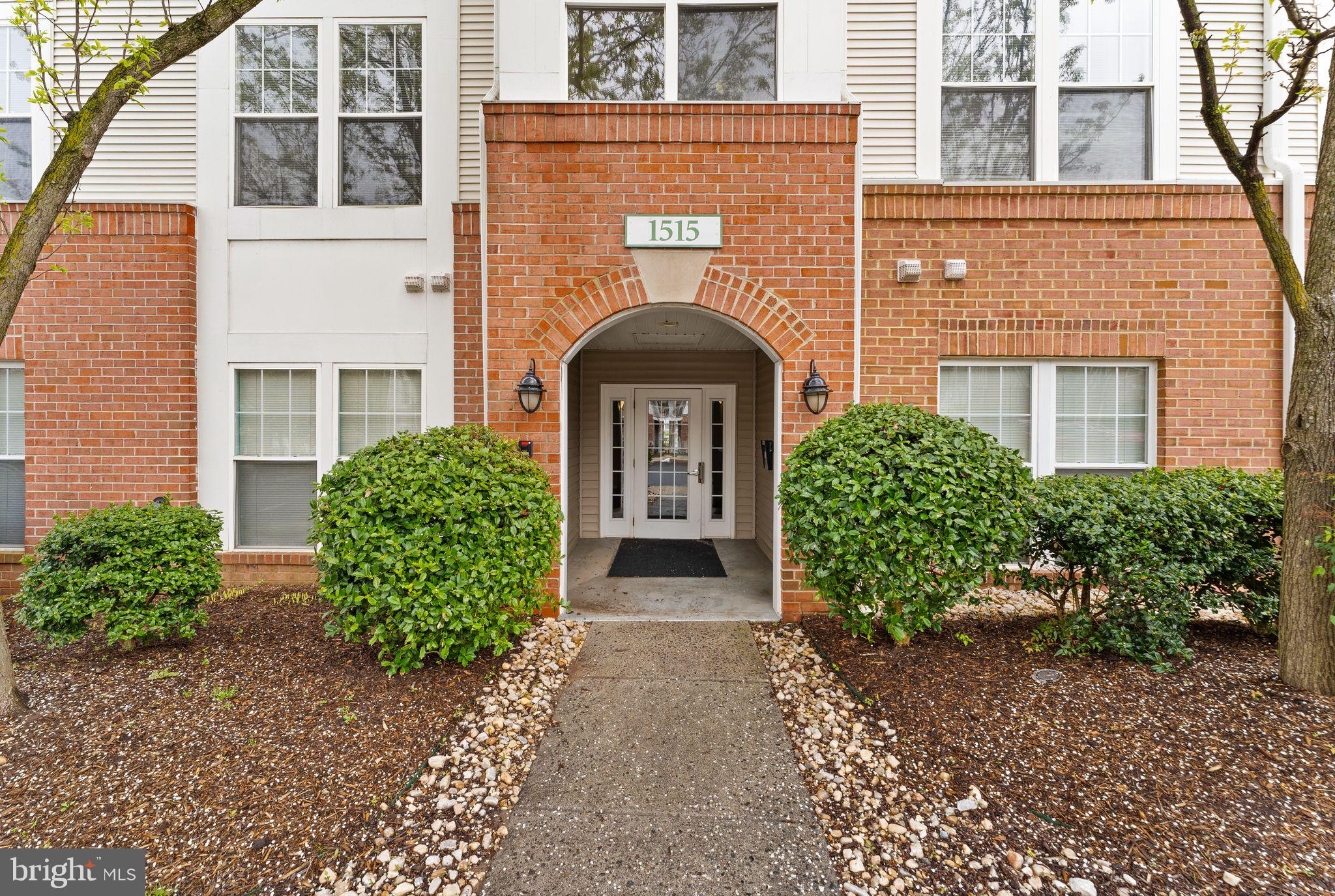 1515 N Point Dr #103
