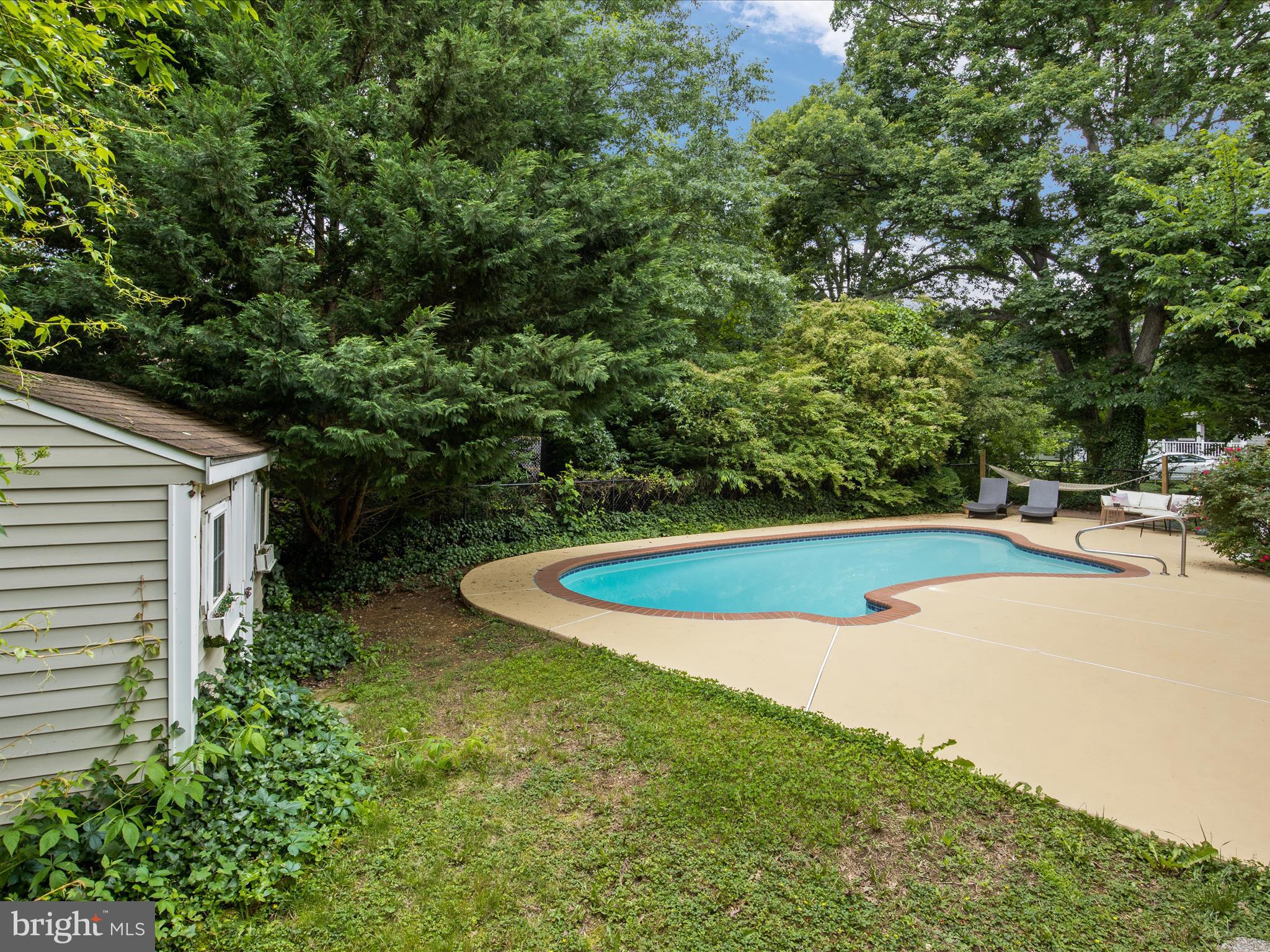 3524 Blair Rd