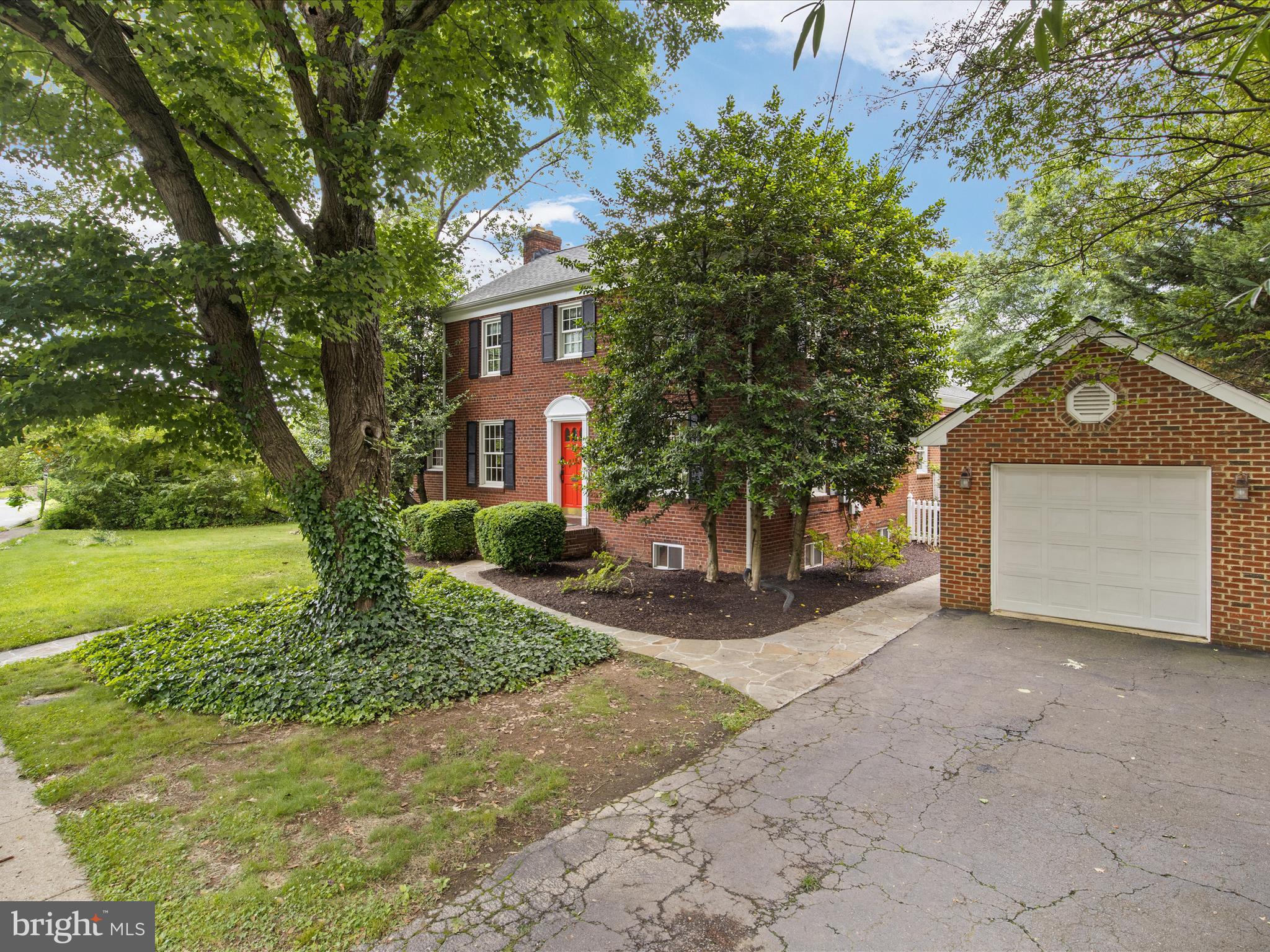 3524 Blair Rd