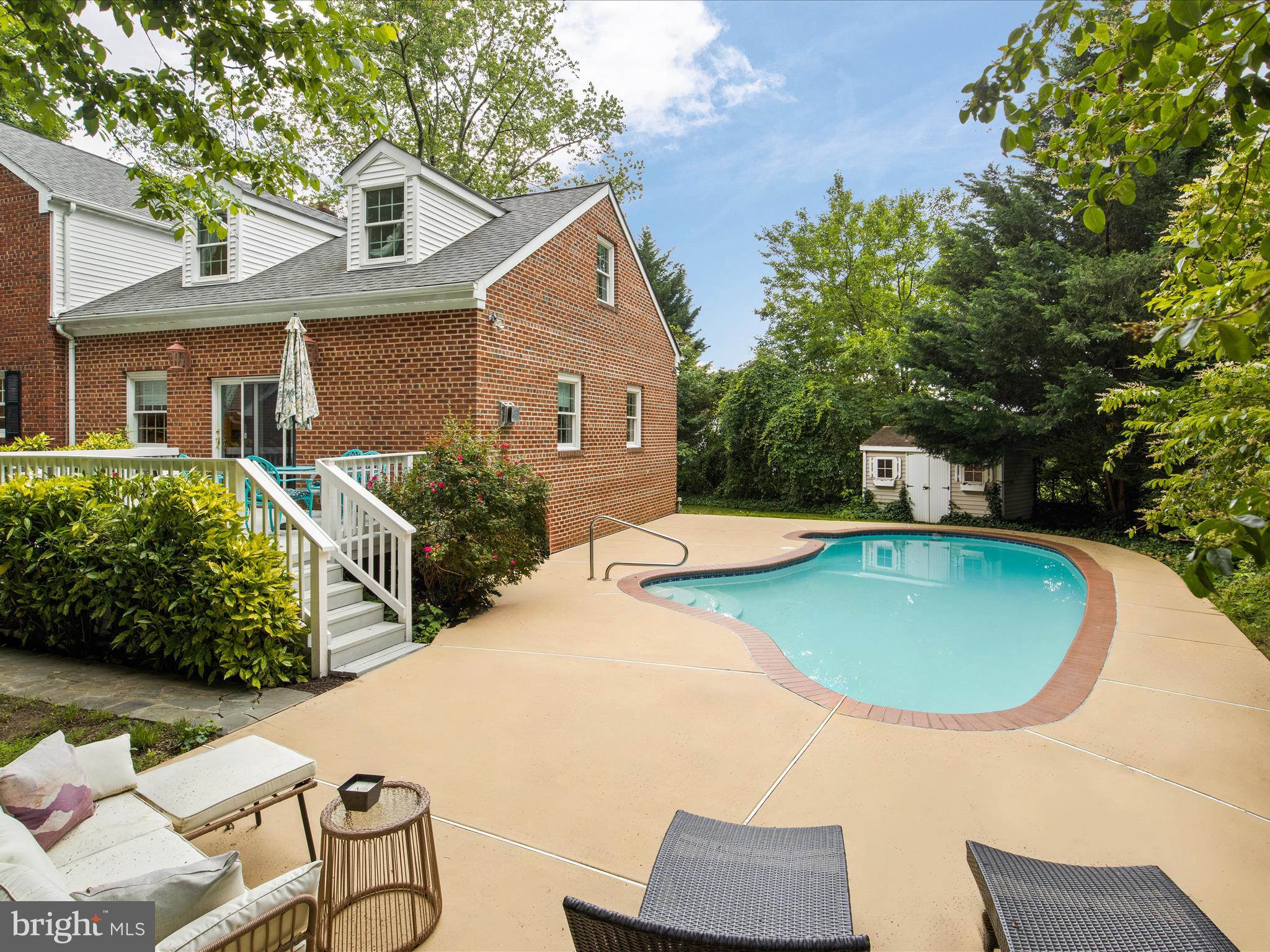 3524 Blair Rd