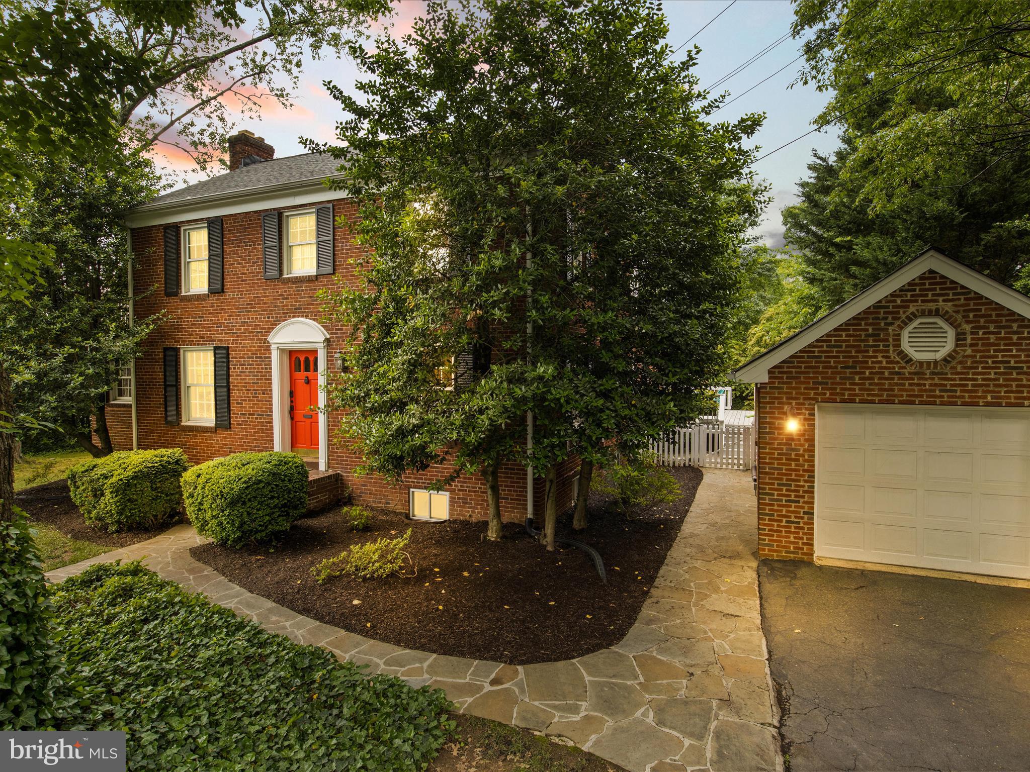 3524 Blair Rd