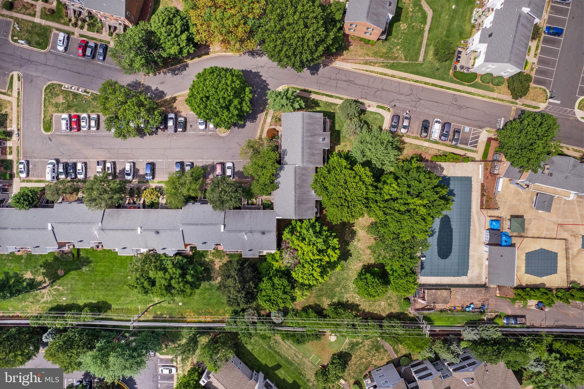 6111 Strasburg Dr