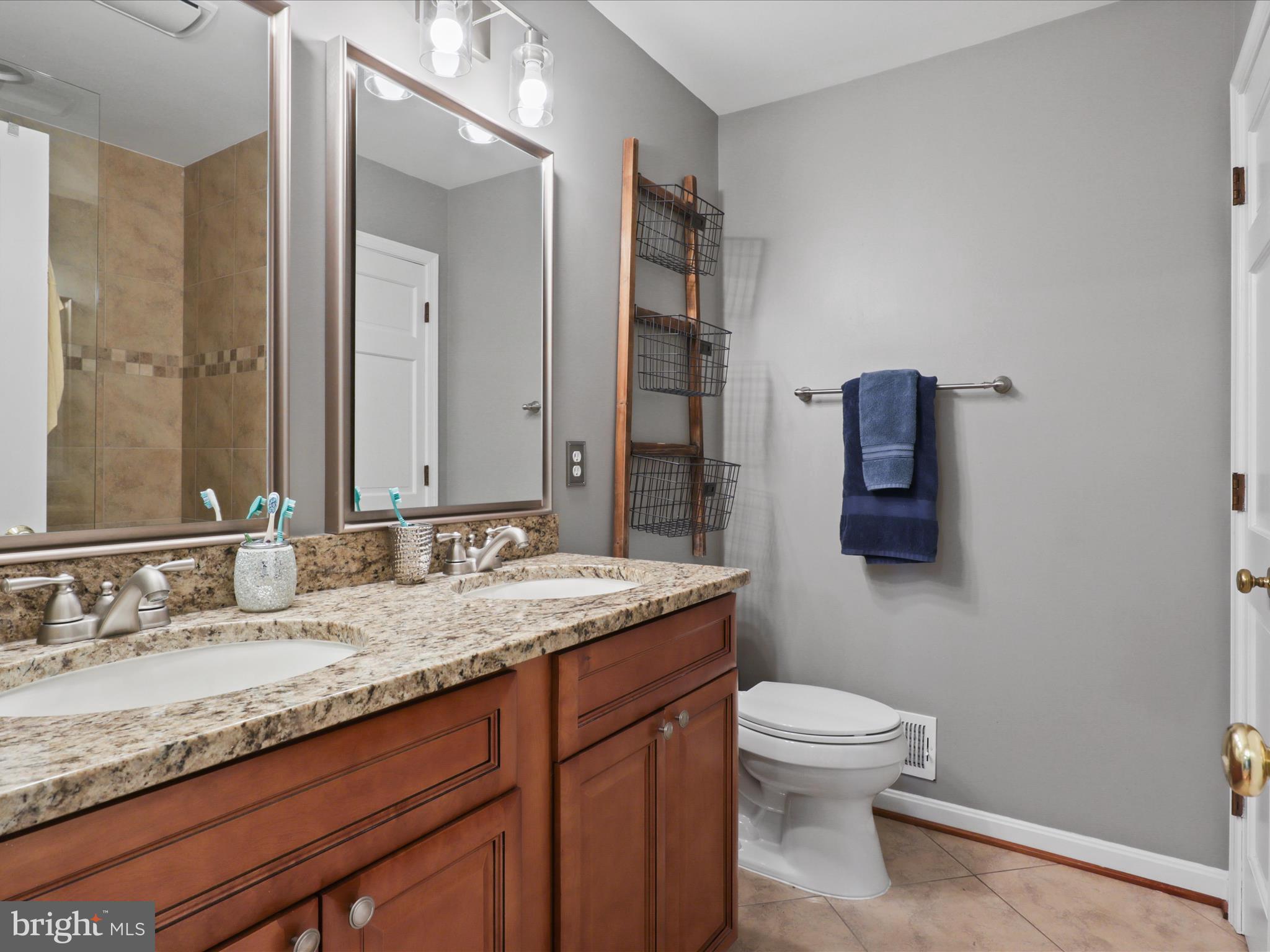 13101 Laurel Glen Rd