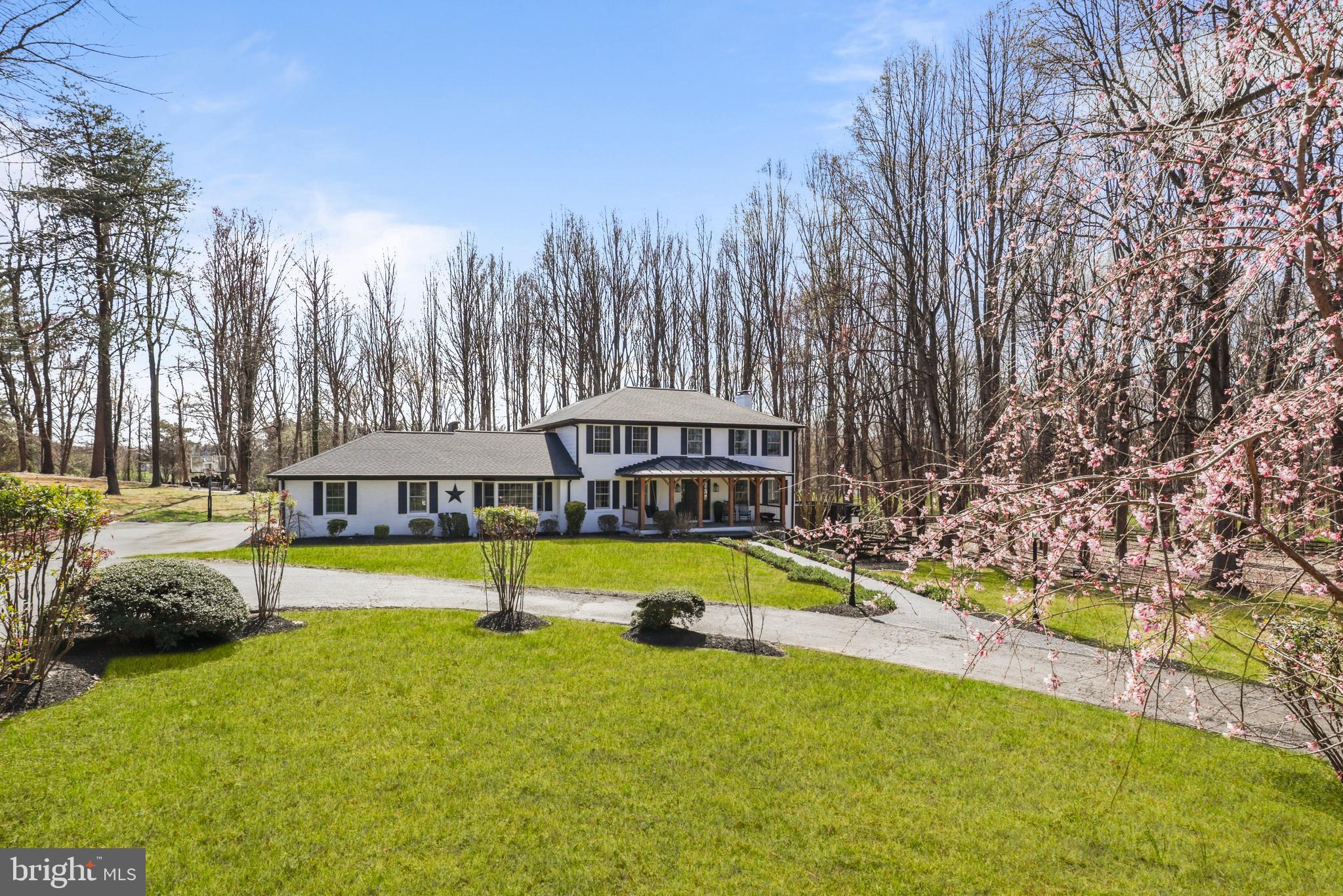 13101 Laurel Glen Rd