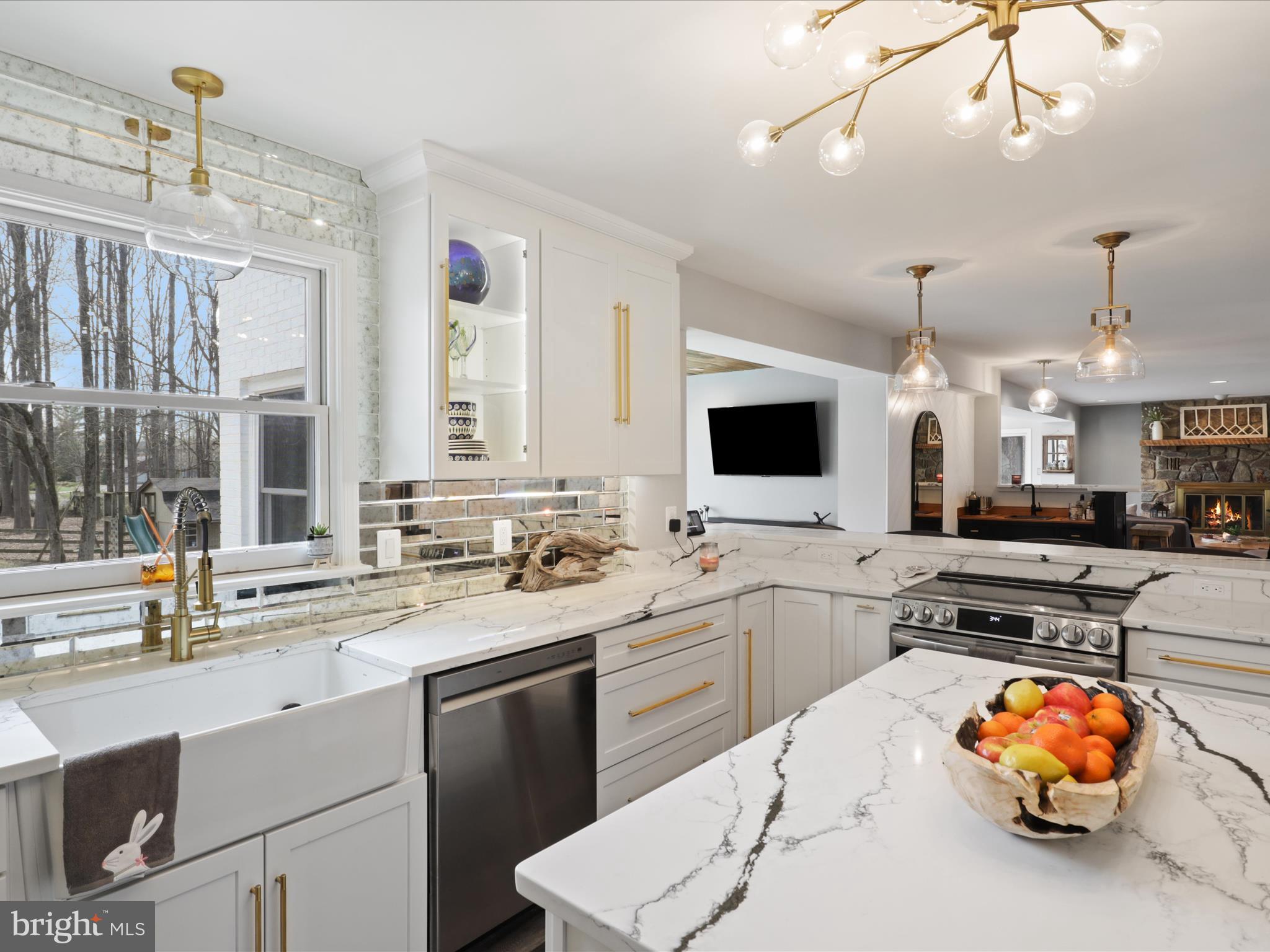 13101 Laurel Glen Rd