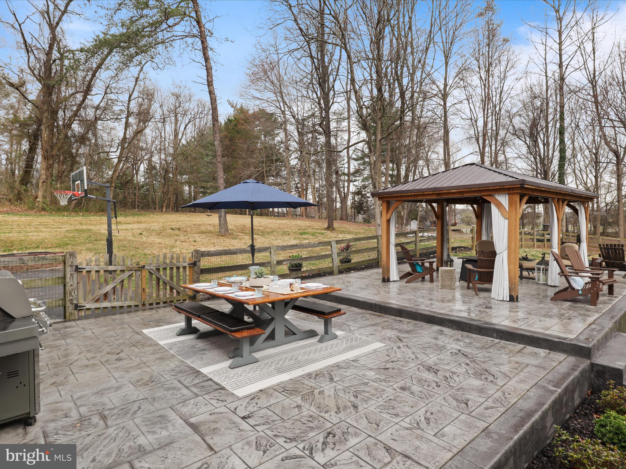 13101 Laurel Glen Rd