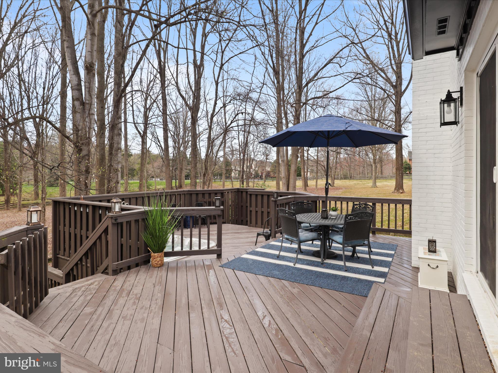 13101 Laurel Glen Rd