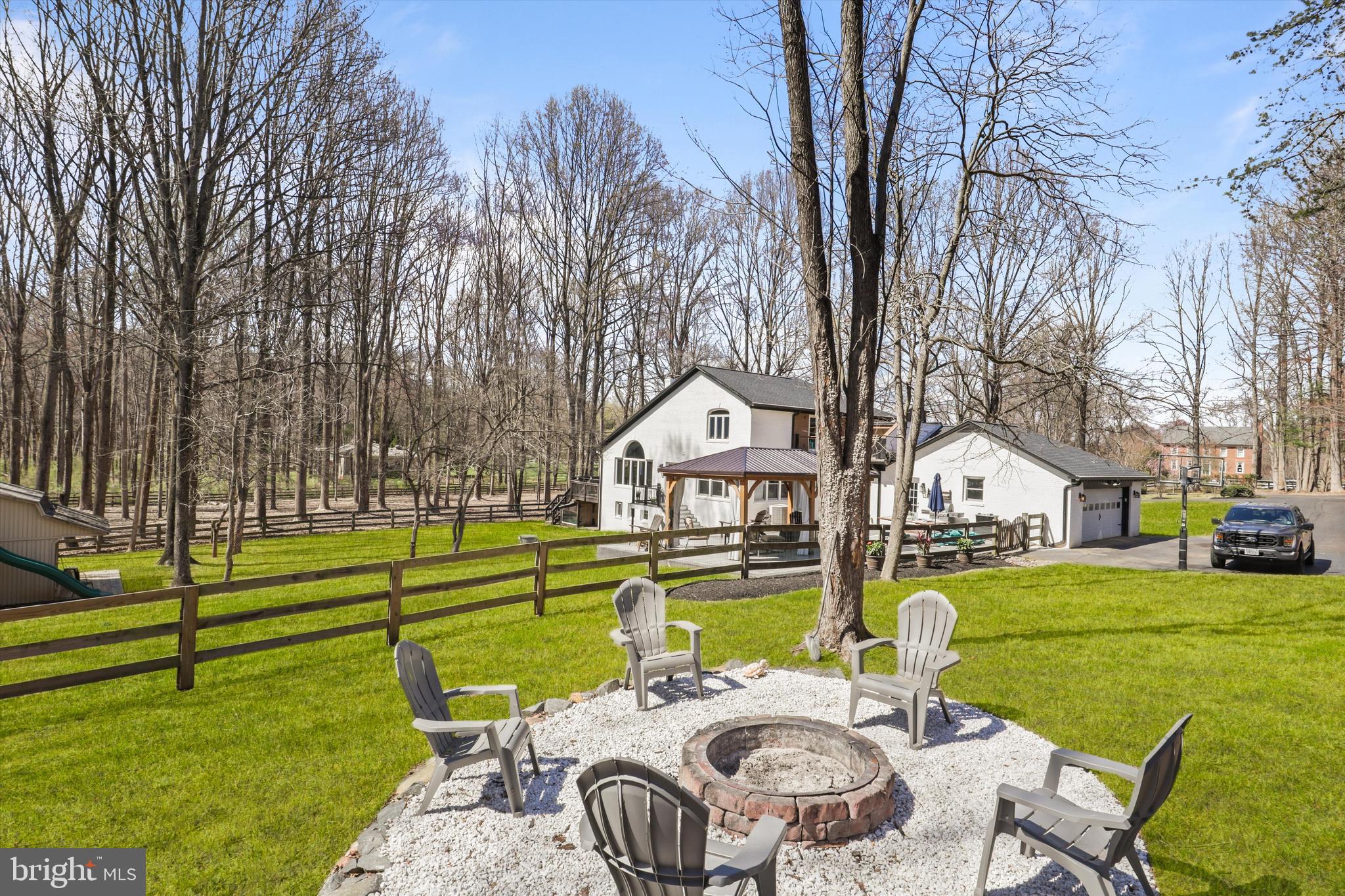 13101 Laurel Glen Rd