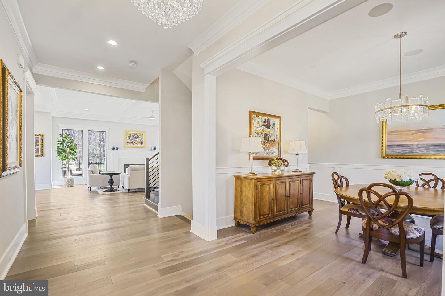 6539 Foxhollow Ln