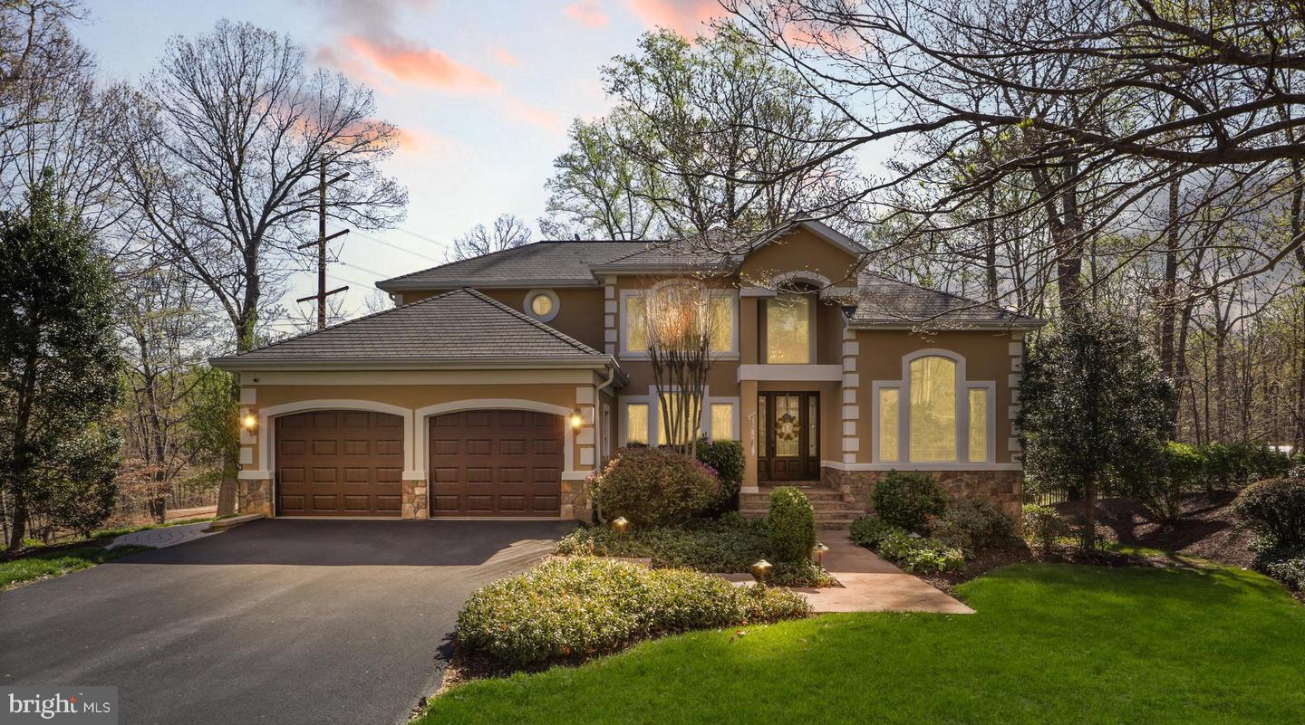 12760 Dunvegan Dr