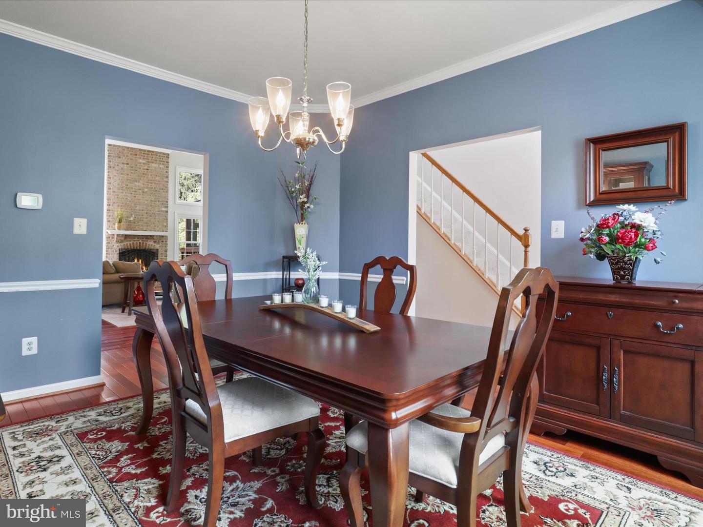 7908 Chardon Ct