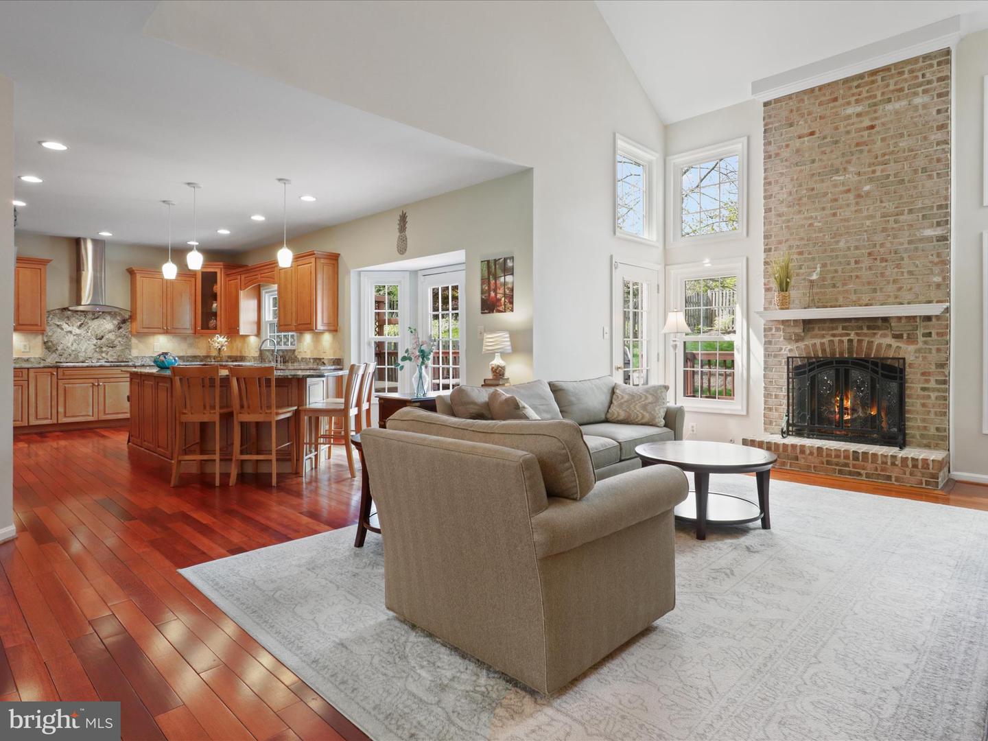 7908 Chardon Ct
