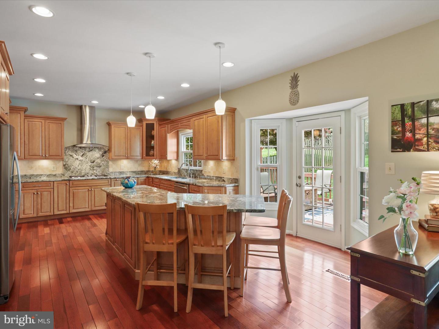 7908 Chardon Ct